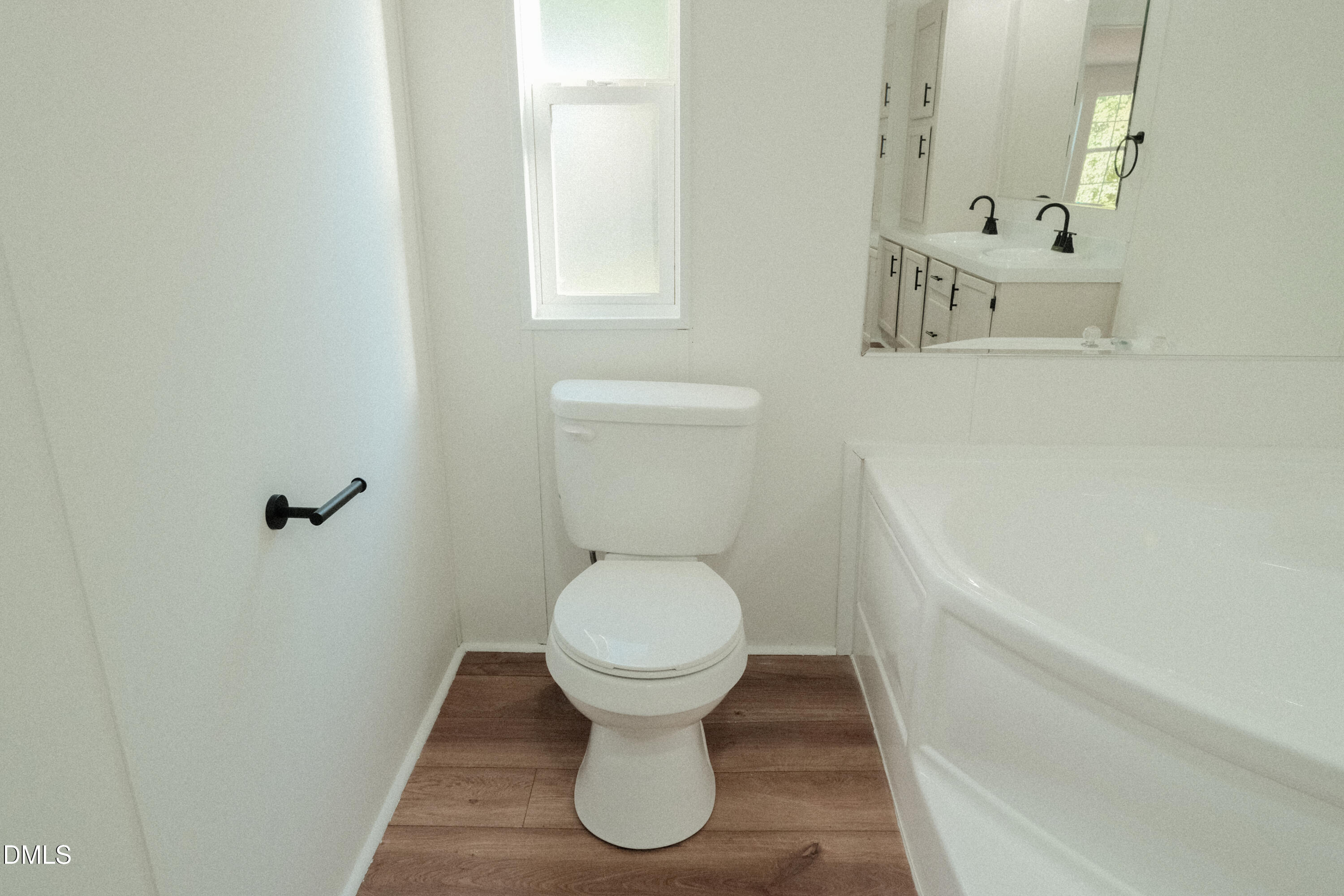 104 Darians Way Property Photo 25