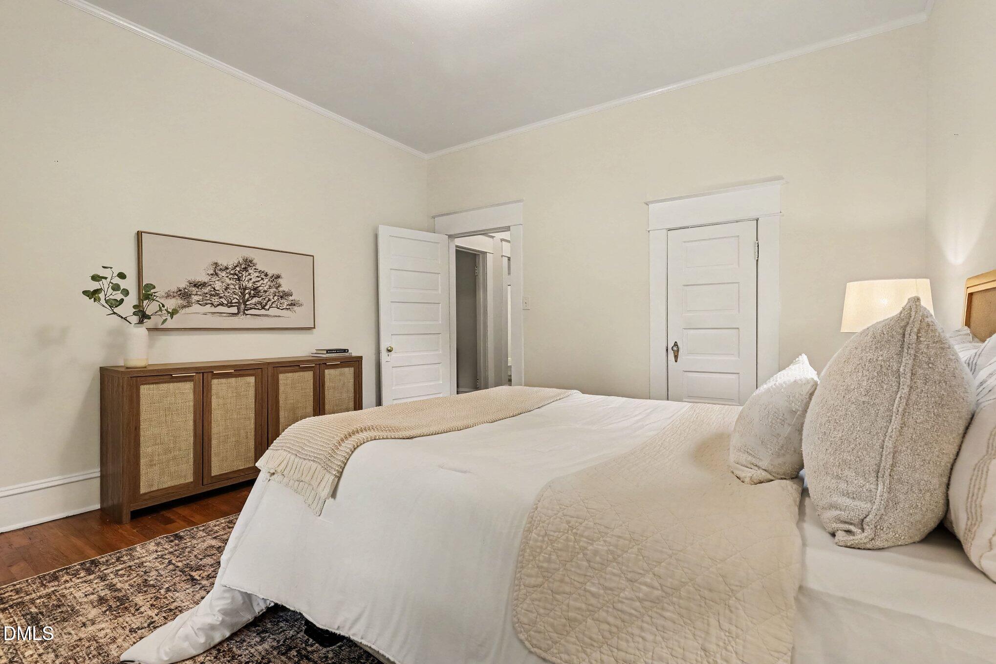 903 W Markham Avenue Property Photo 36