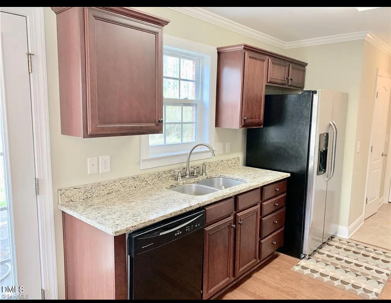 2193 Boyd Creek Drive Property Photo 4