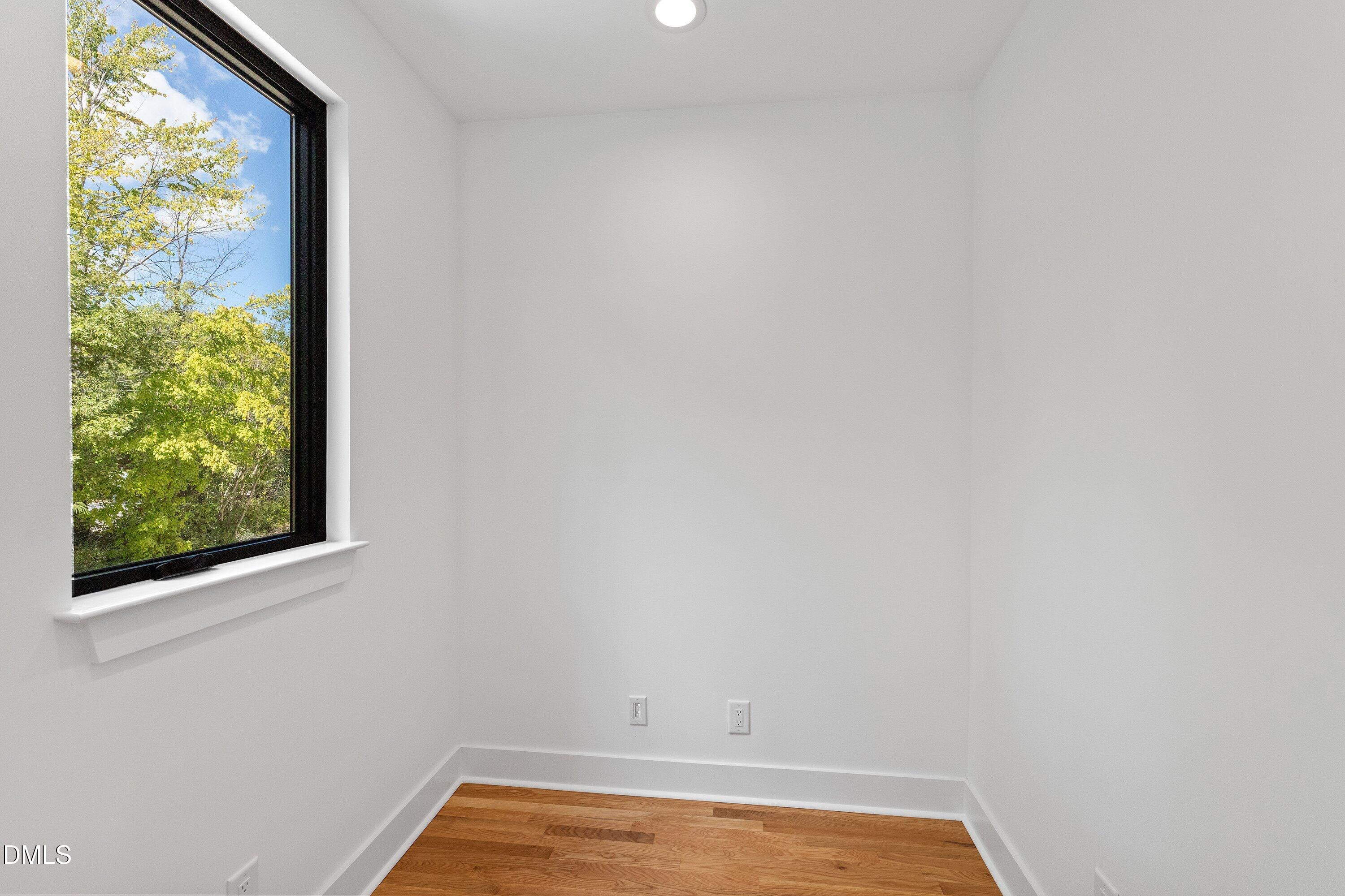 801 N Roxboro Street Property Photo 69