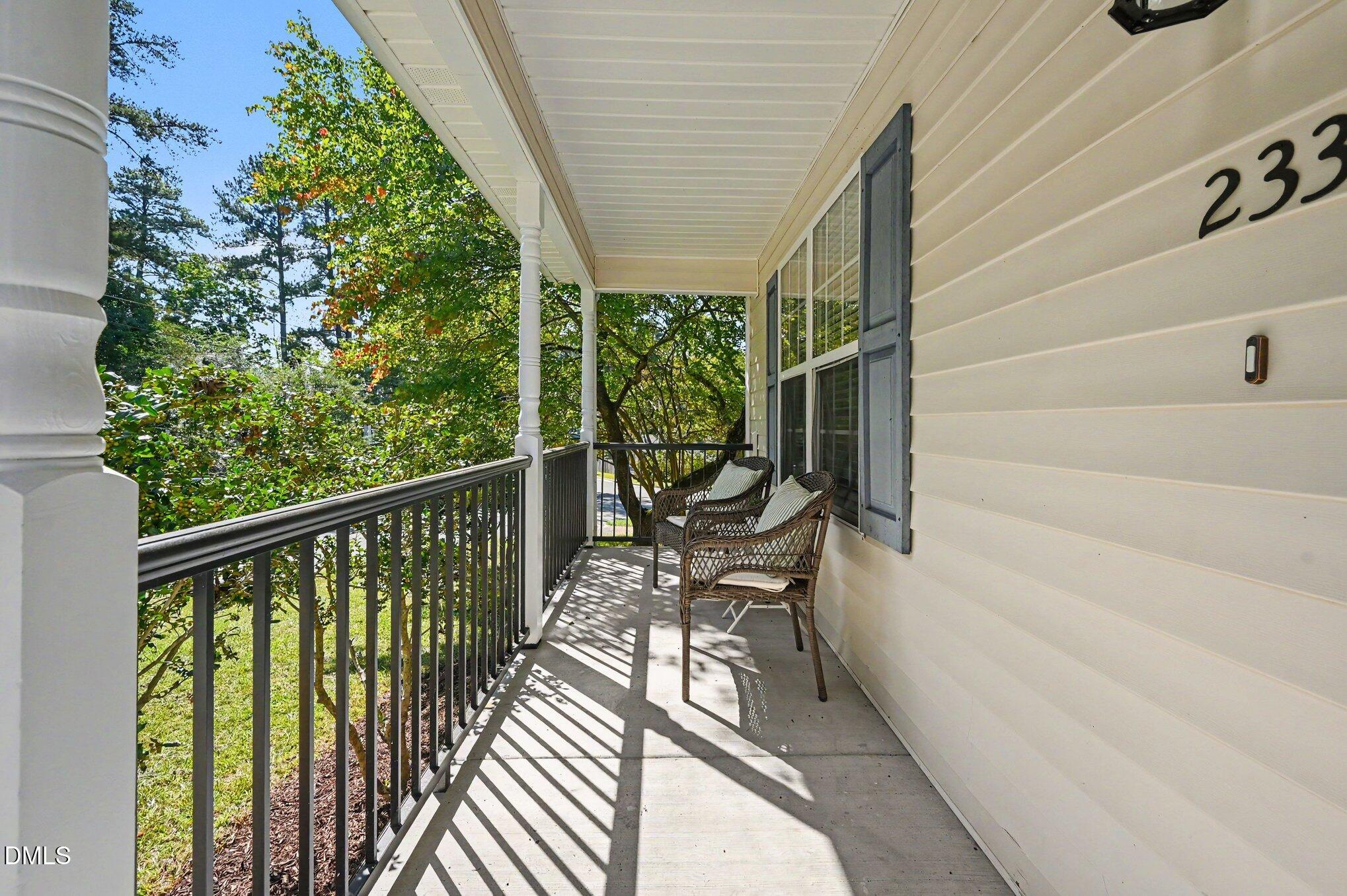 2336 Huron Street Property Photo 11