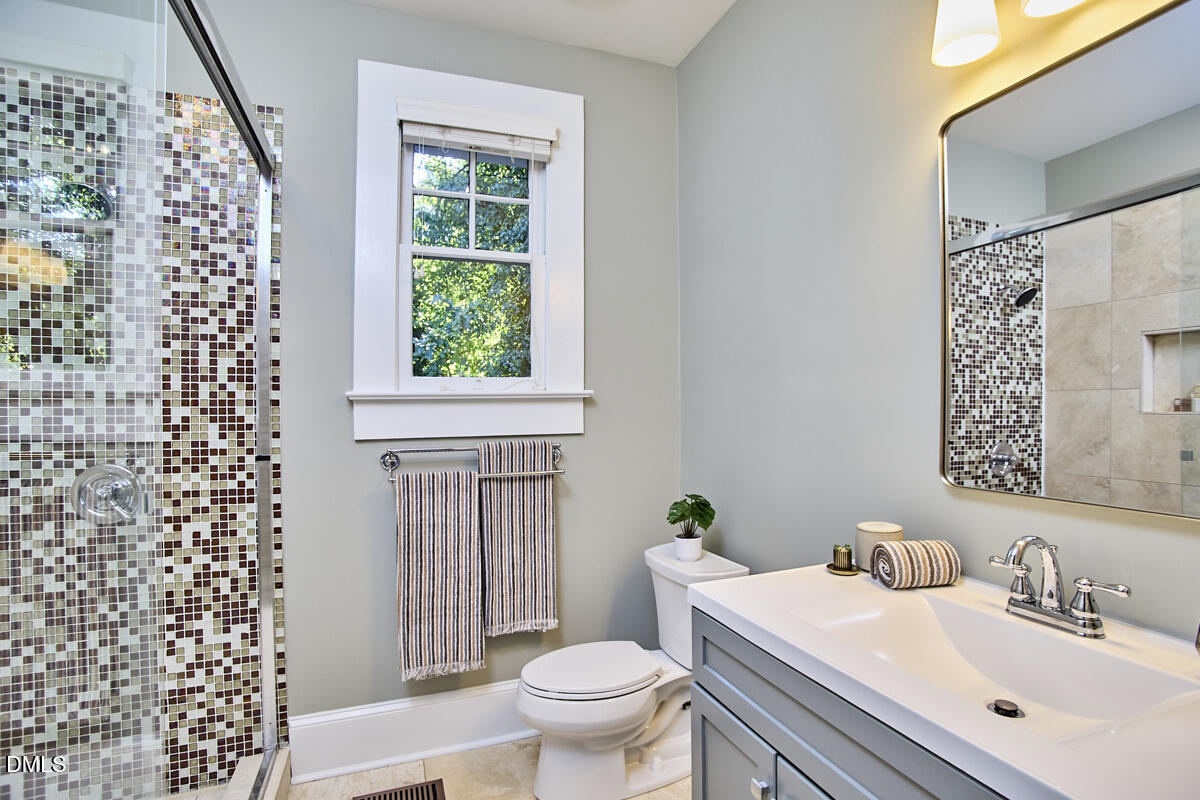 1008 Franklin Street Property Photo 39
