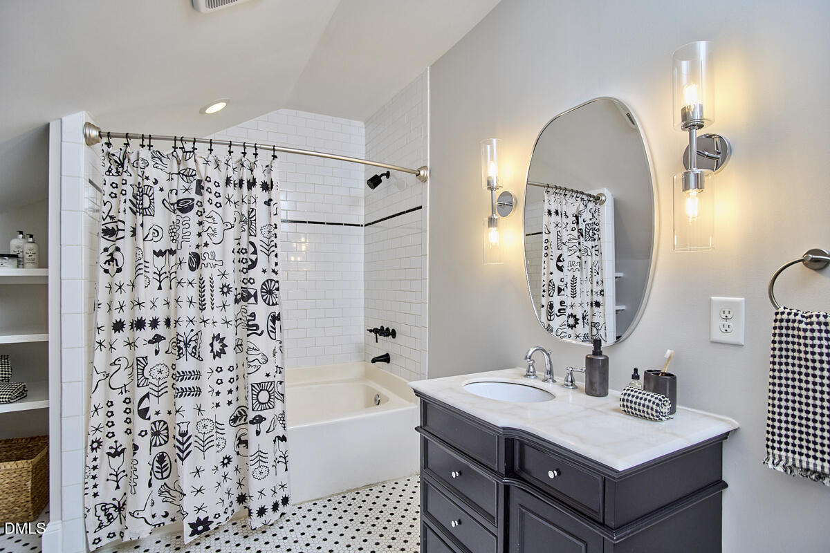 1008 Franklin Street Property Photo 51
