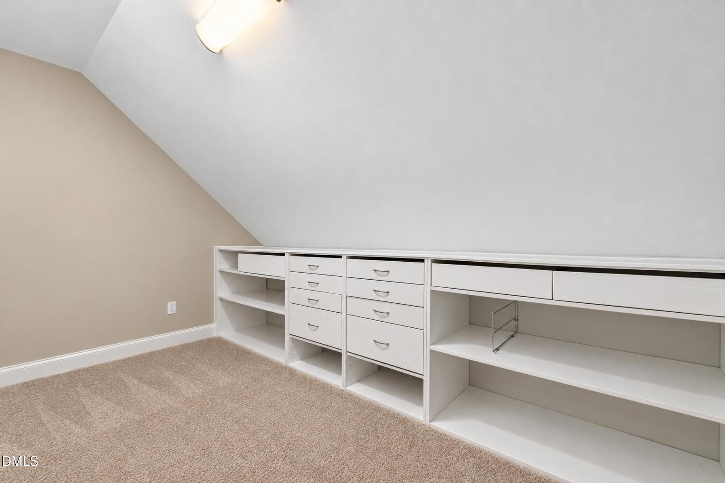 1641 Balkan Road Property Photo 42
