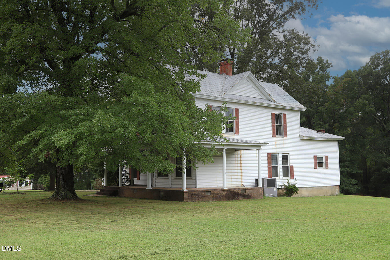 12609 N Roxboro Road Property Photo 3