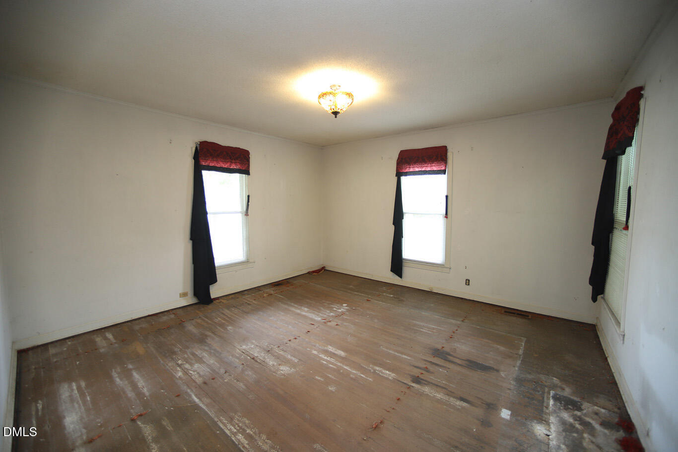 12609 N Roxboro Road Property Photo 12