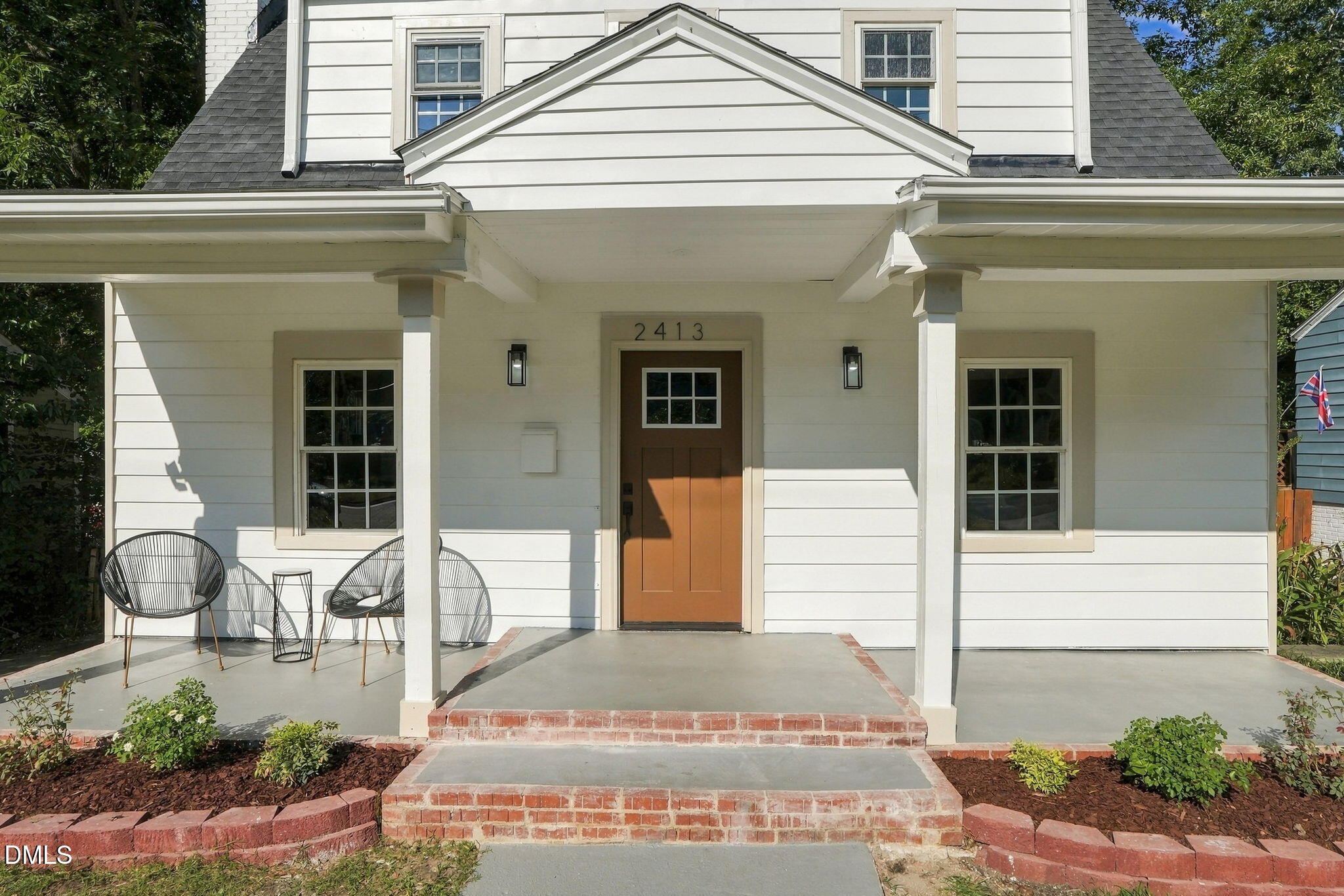 2413 Shenandoah Avenue Property Photo 3
