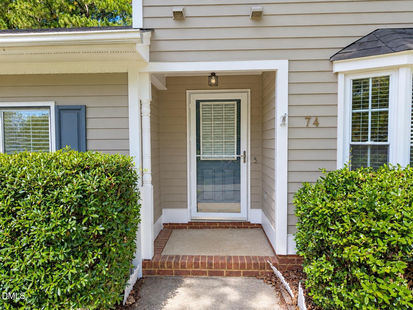74 Forest Oaks Drive Property Photo 3