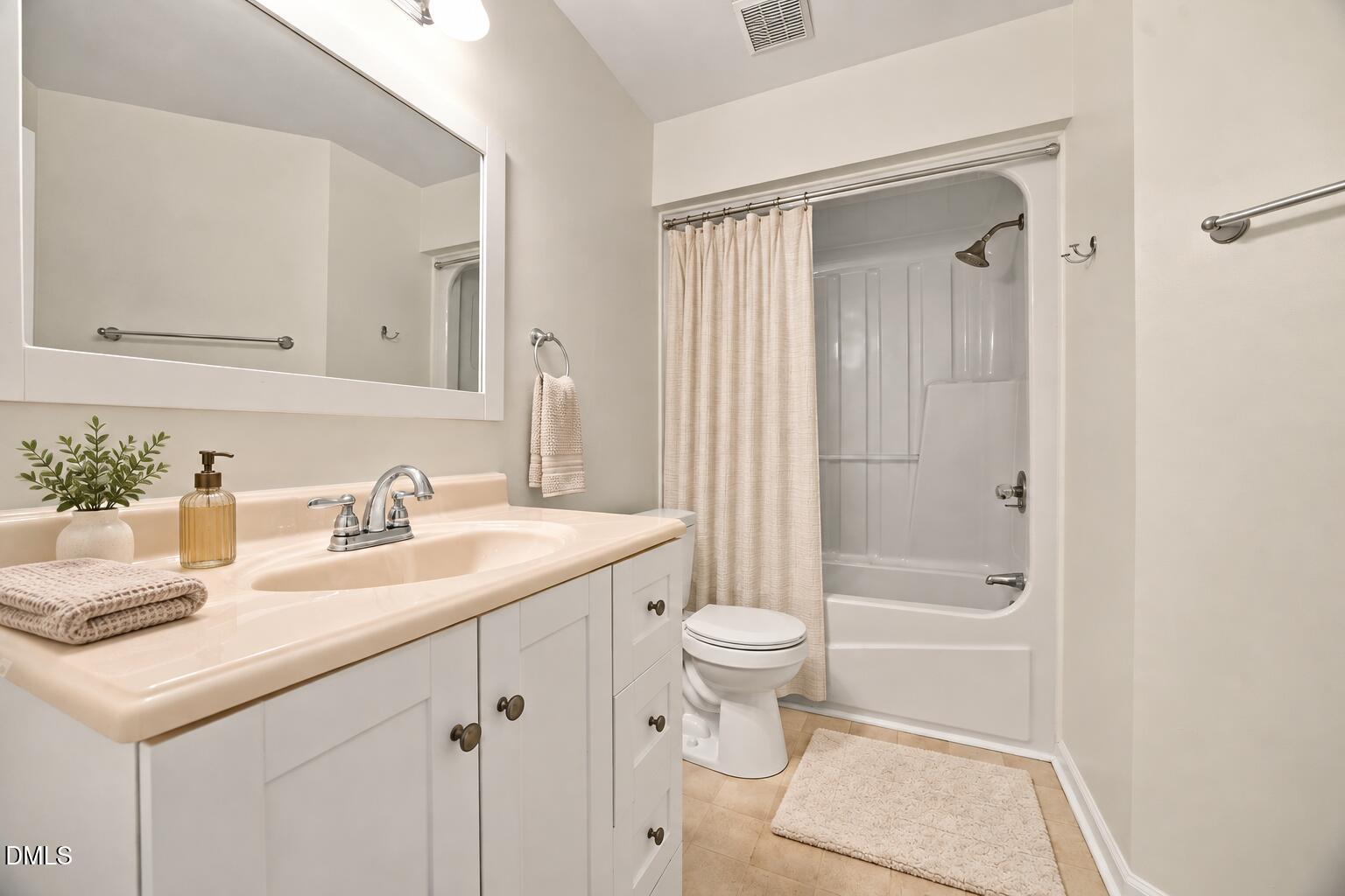 74 Forest Oaks Drive Property Photo 16