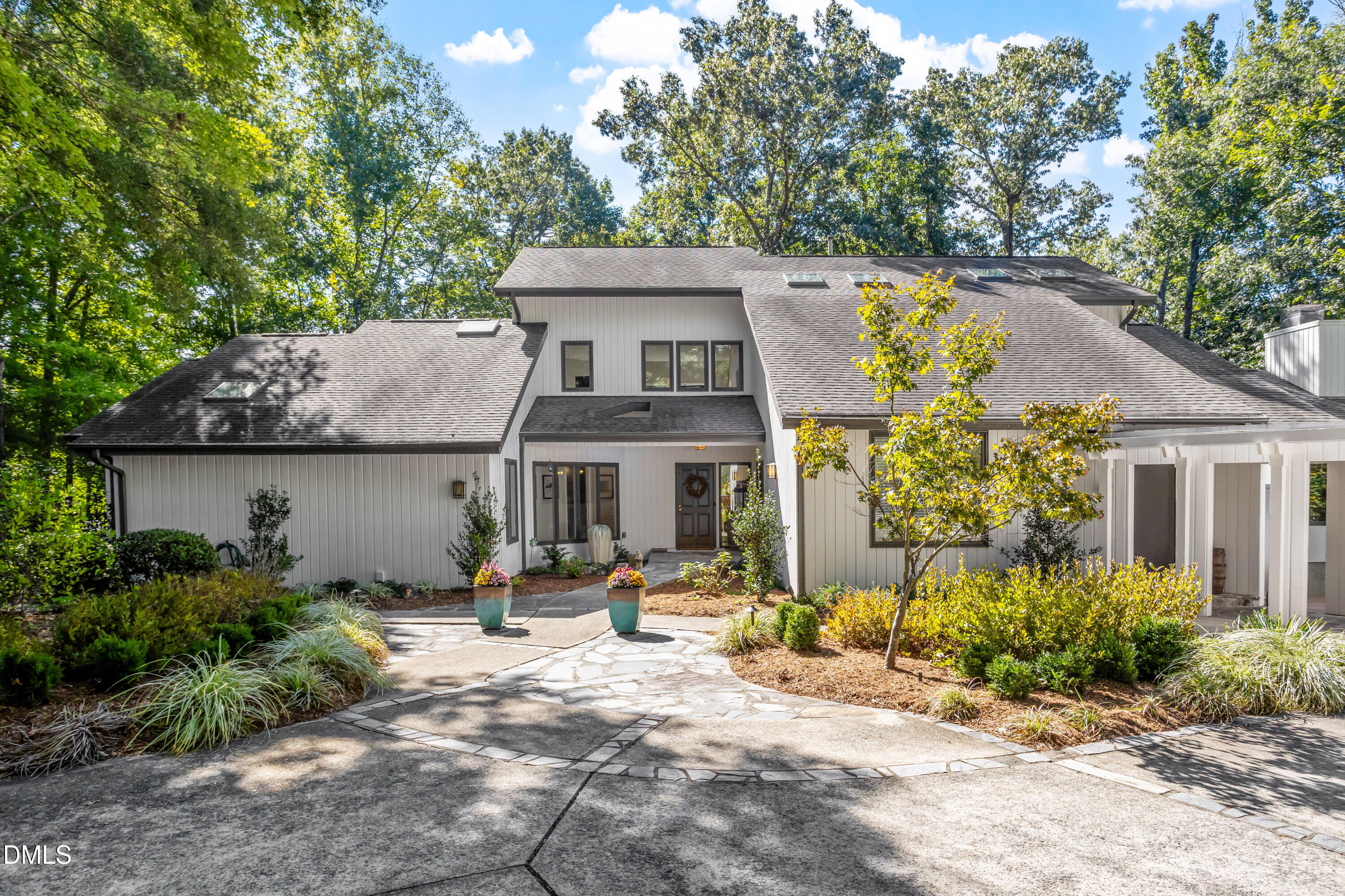 120 Donegal Drive Property Photo 1