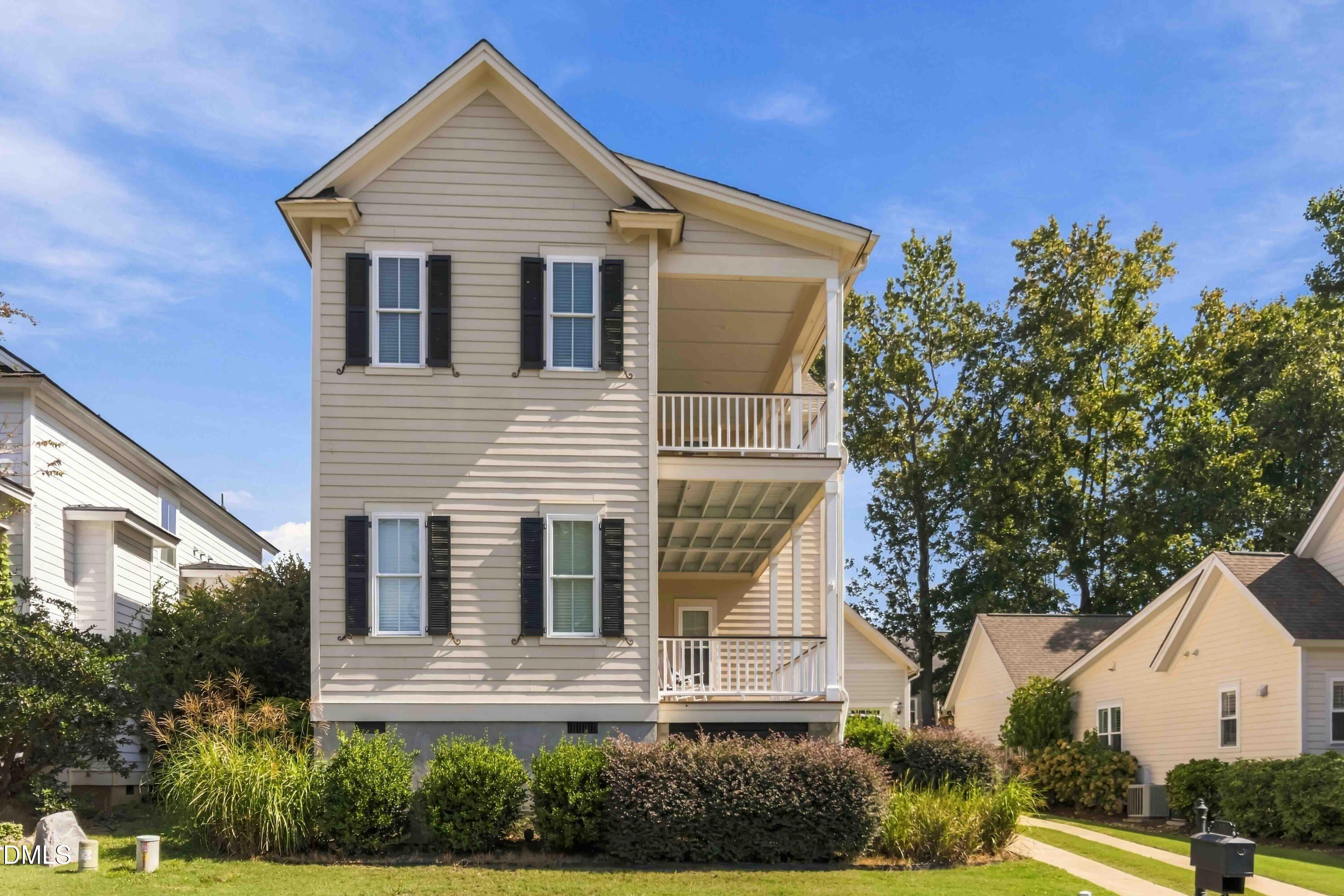 90 Ellen Circle Property Photo 1