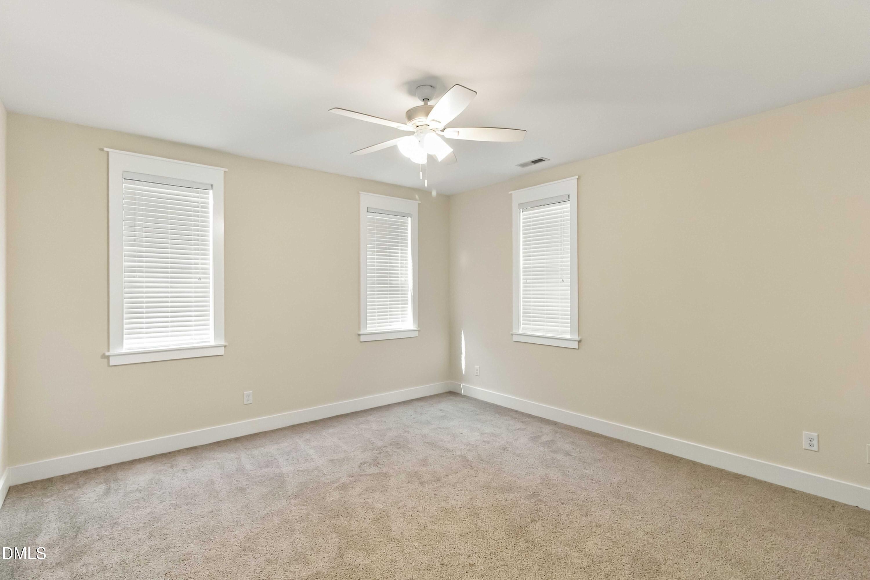 90 Ellen Circle Property Photo 22