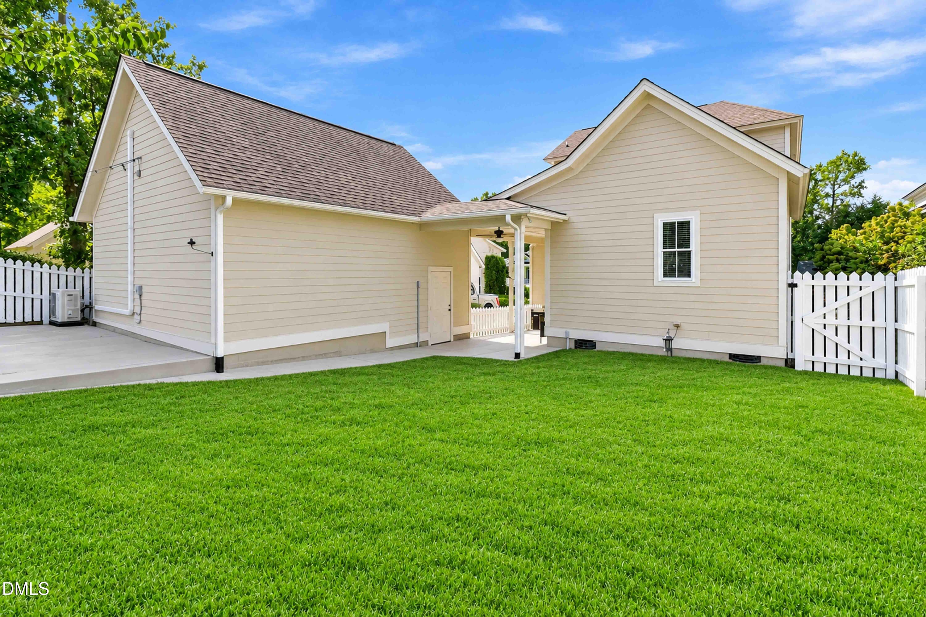 90 Ellen Circle Property Photo 28