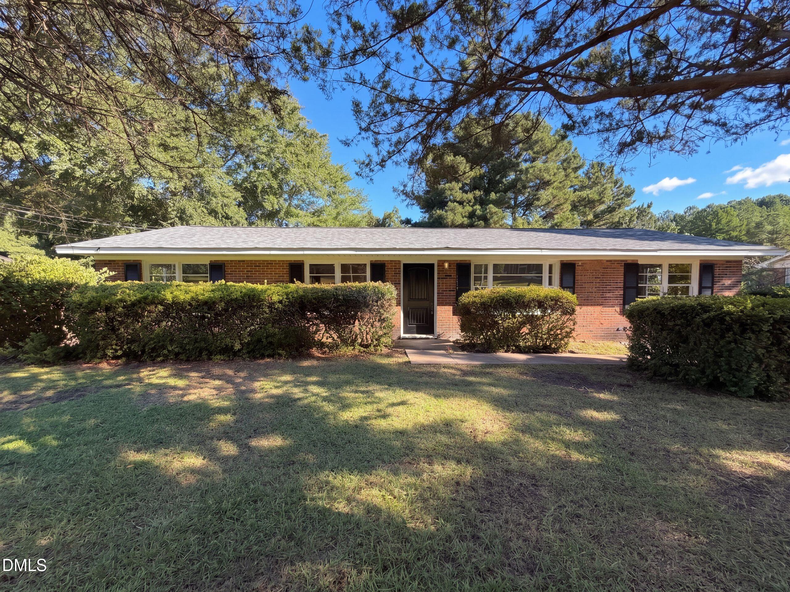 3224 Sandhill Drive Property Photo 1