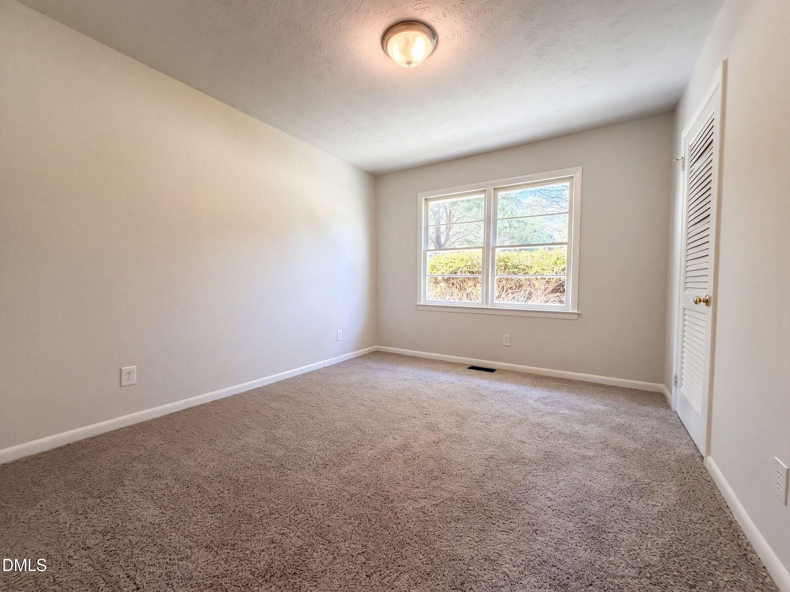 3224 Sandhill Drive Property Photo 9