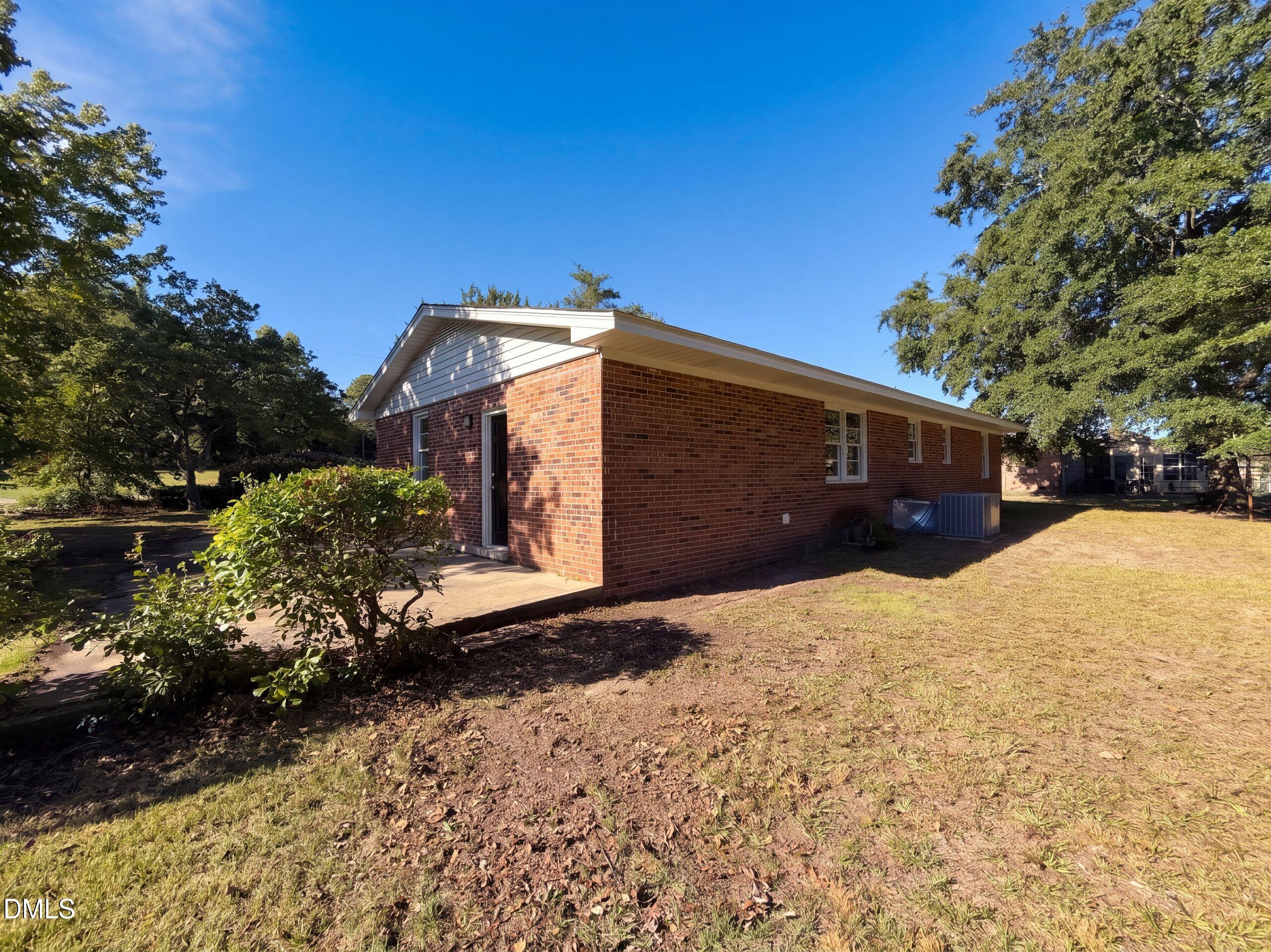 3224 Sandhill Drive Property Photo 16
