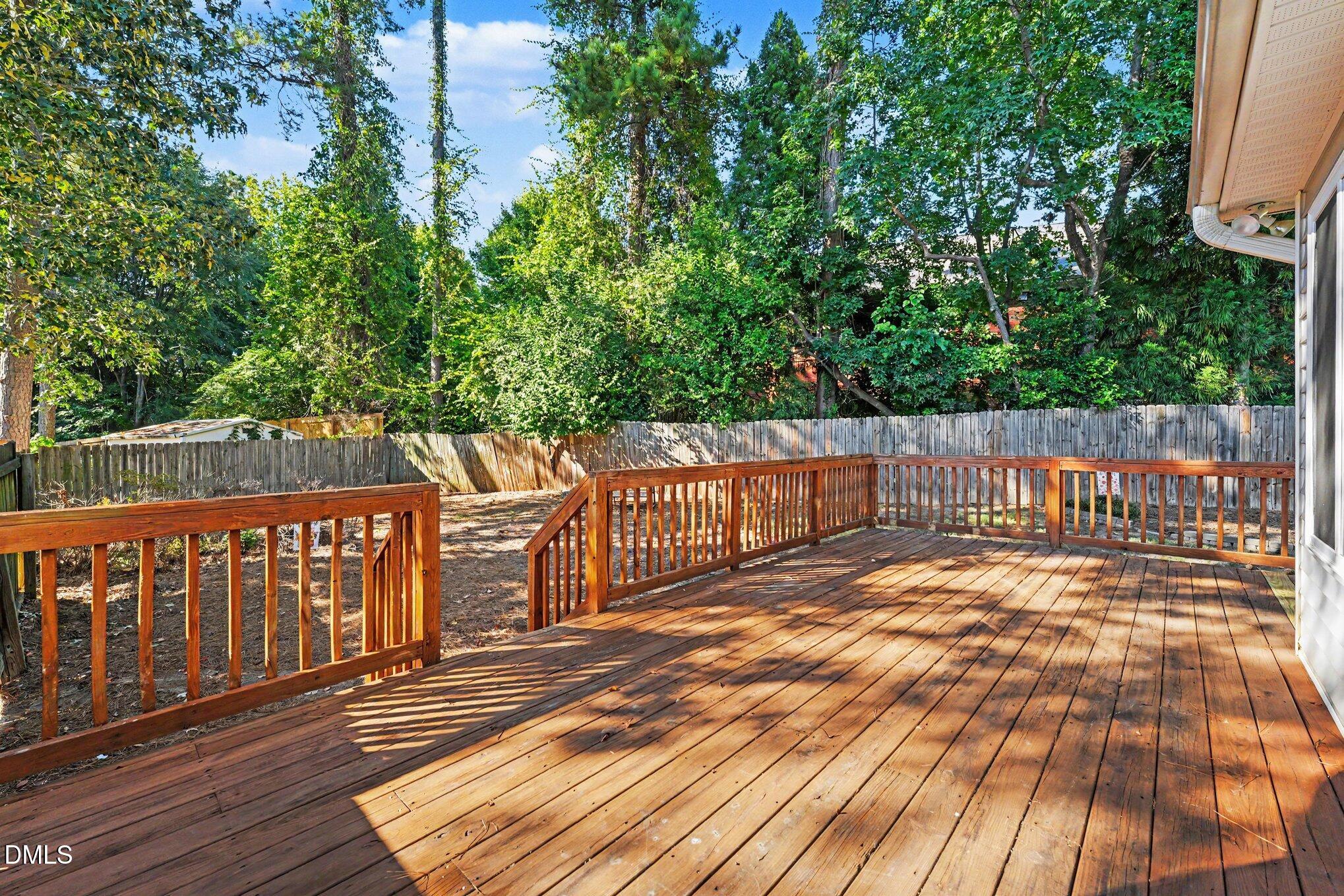 8109 Sapwood Court Property Photo 6