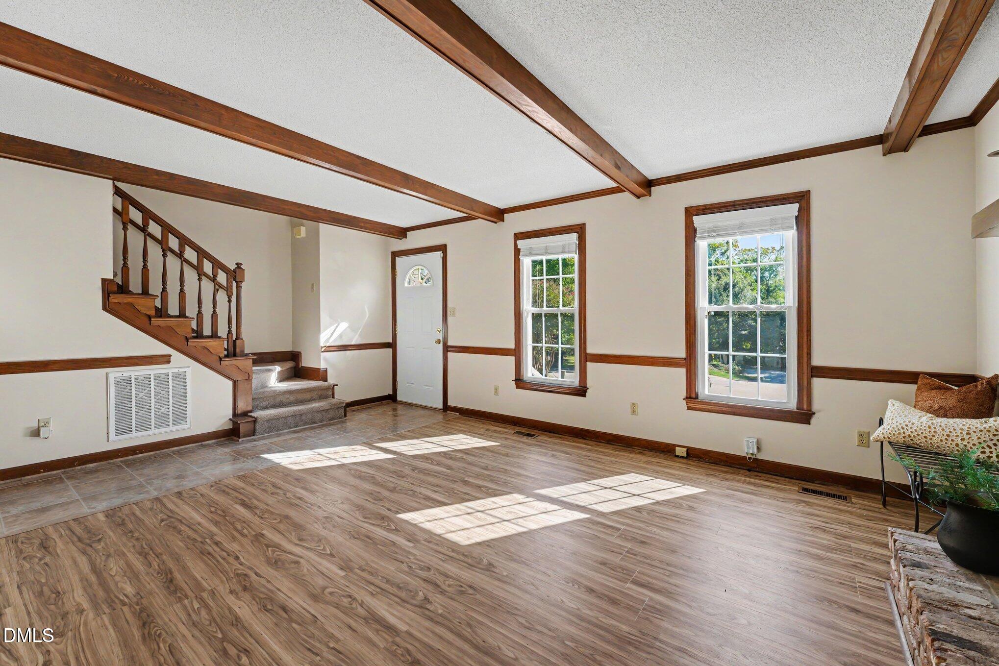 8109 Sapwood Court Property Photo 9