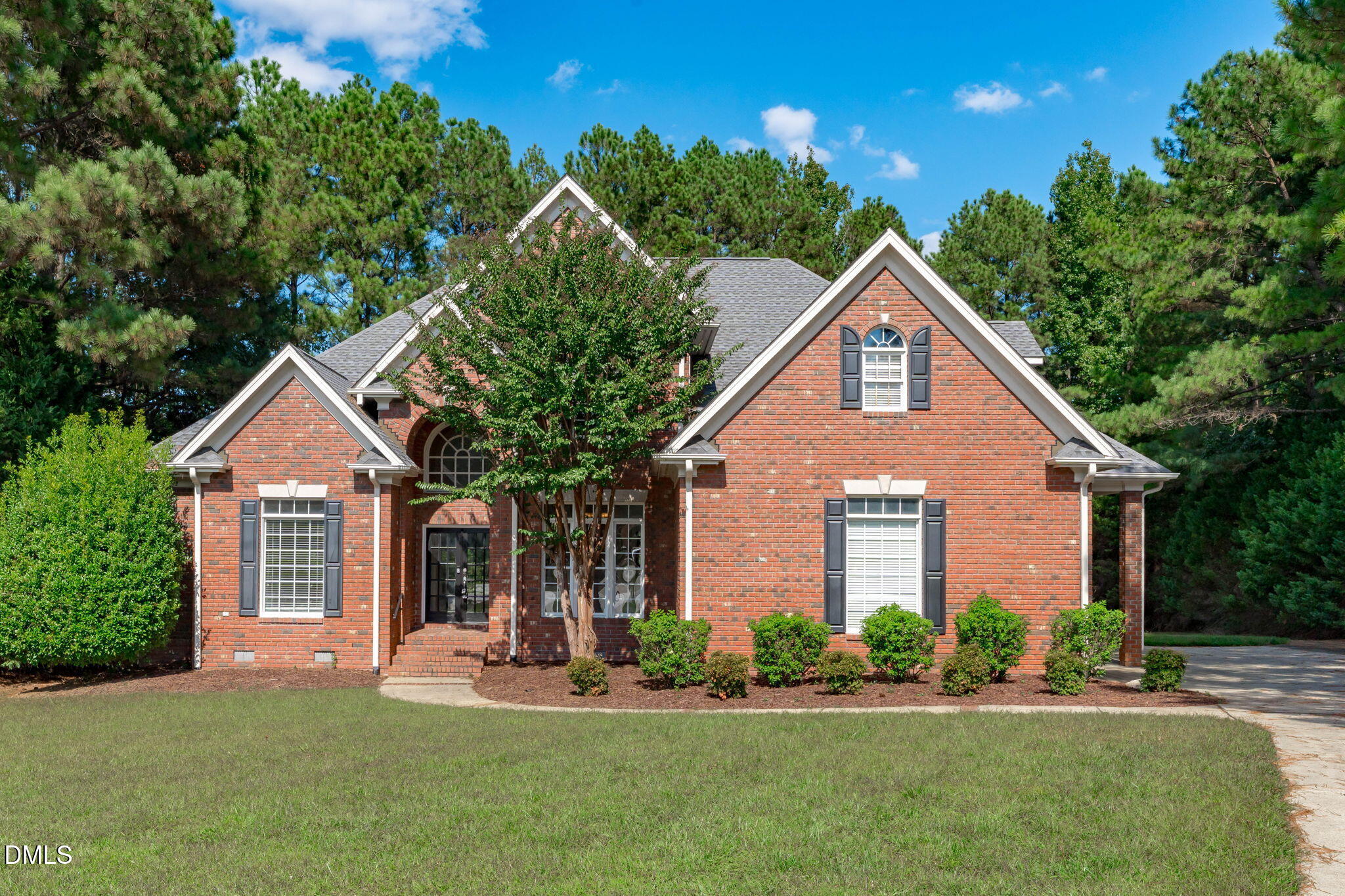 4004 Frontenac Court Property Photo 6