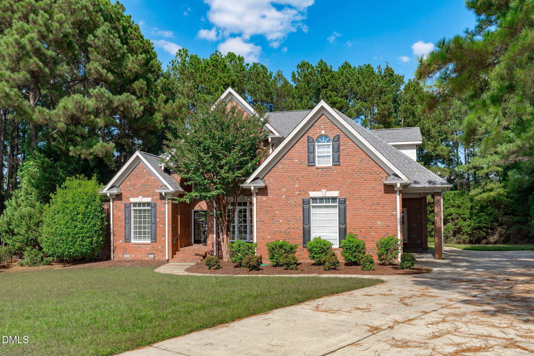 4004 Frontenac Court Property Photo 7