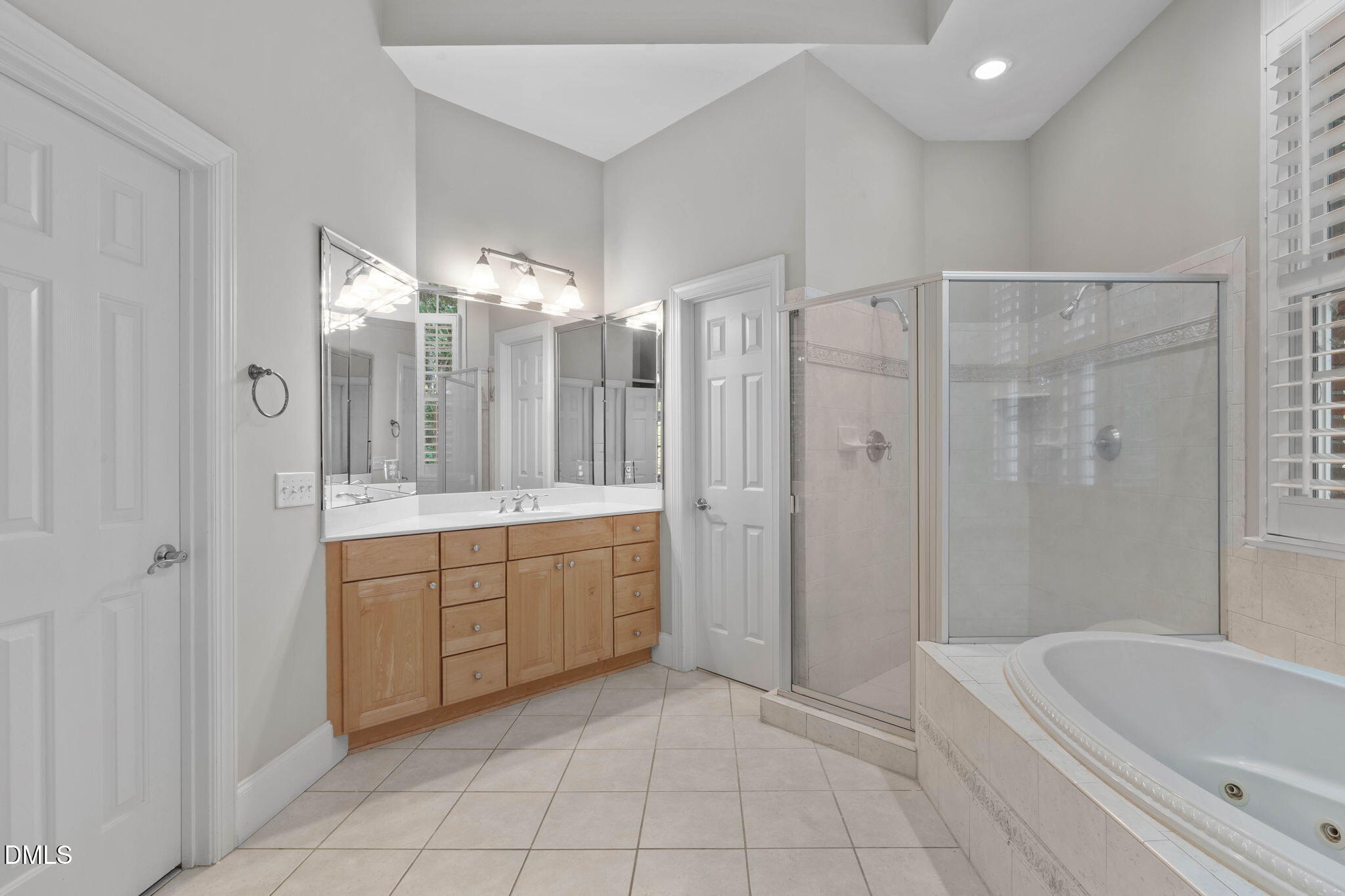 4004 Frontenac Court Property Photo 33