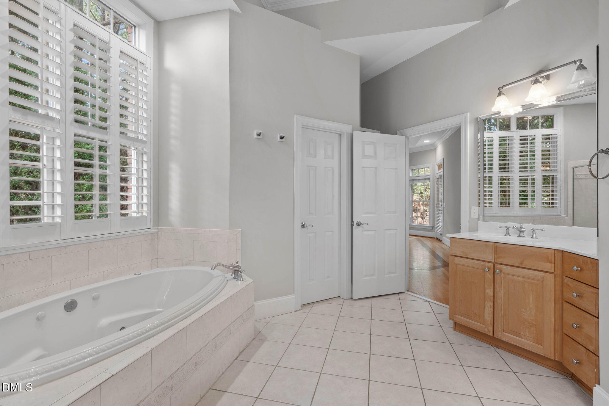 4004 Frontenac Court Property Photo 35