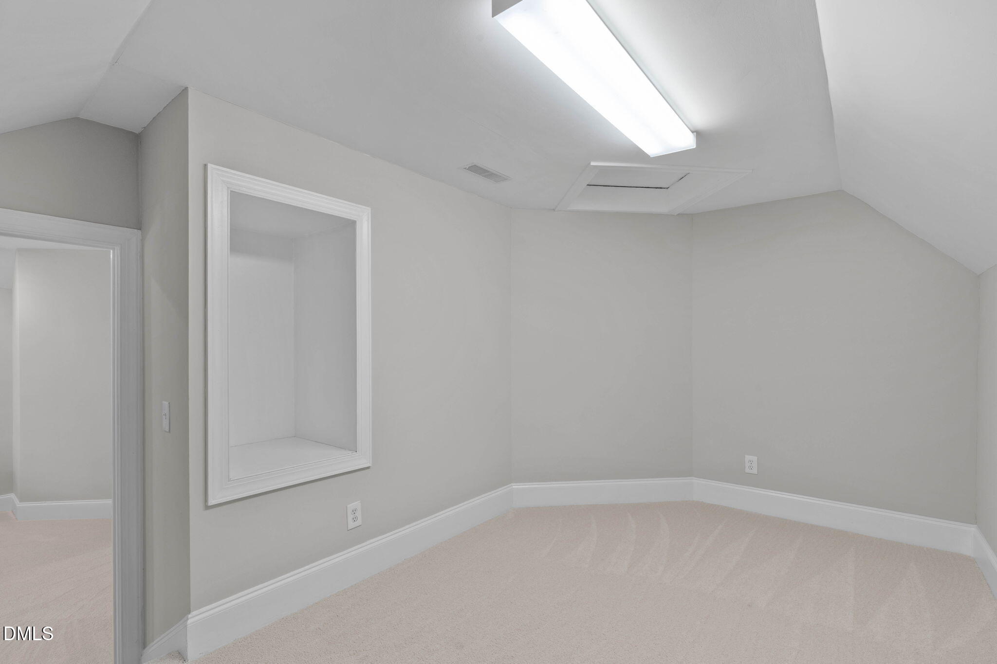 4004 Frontenac Court Property Photo 47