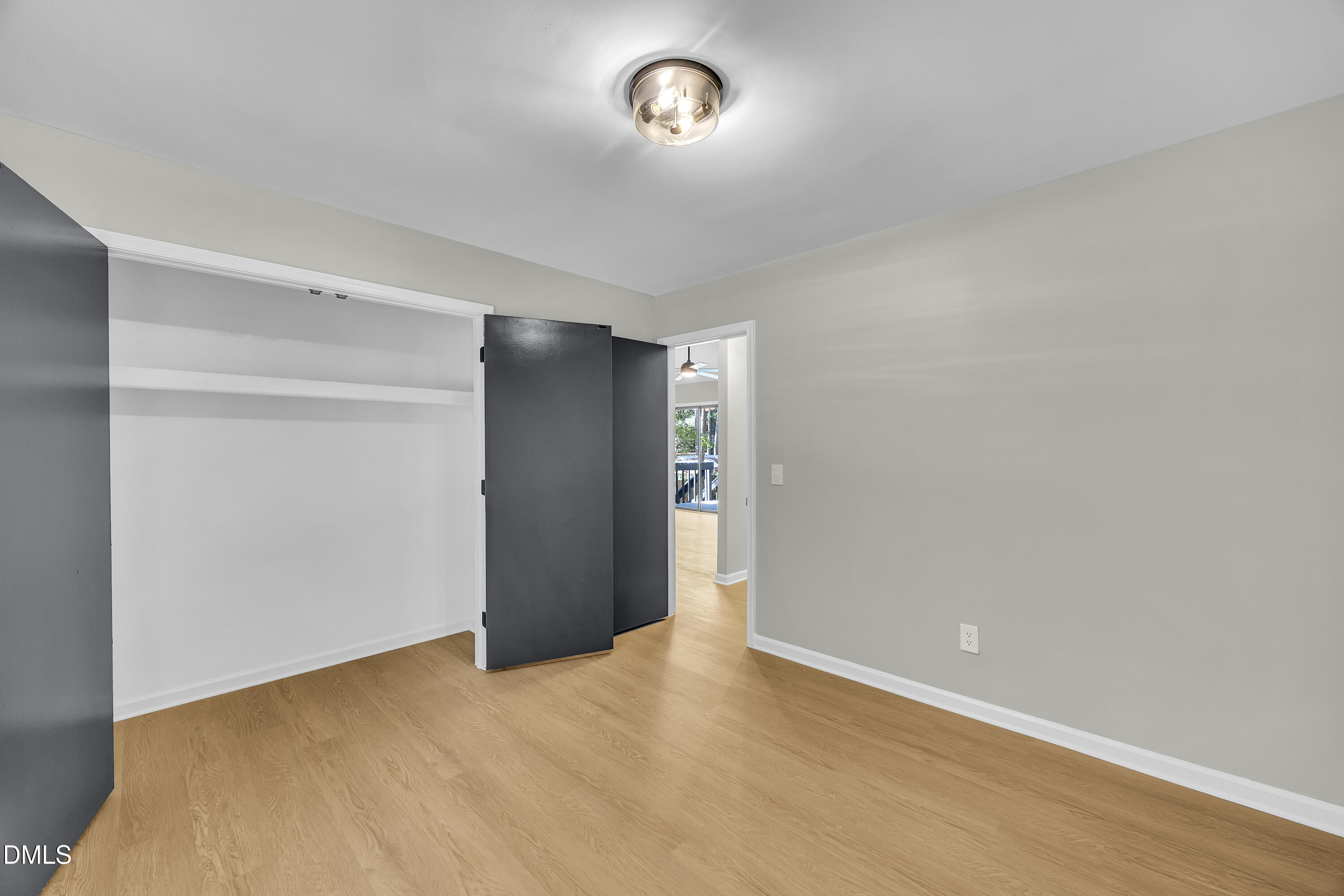 4916 Wineberry Drive Property Photo 20