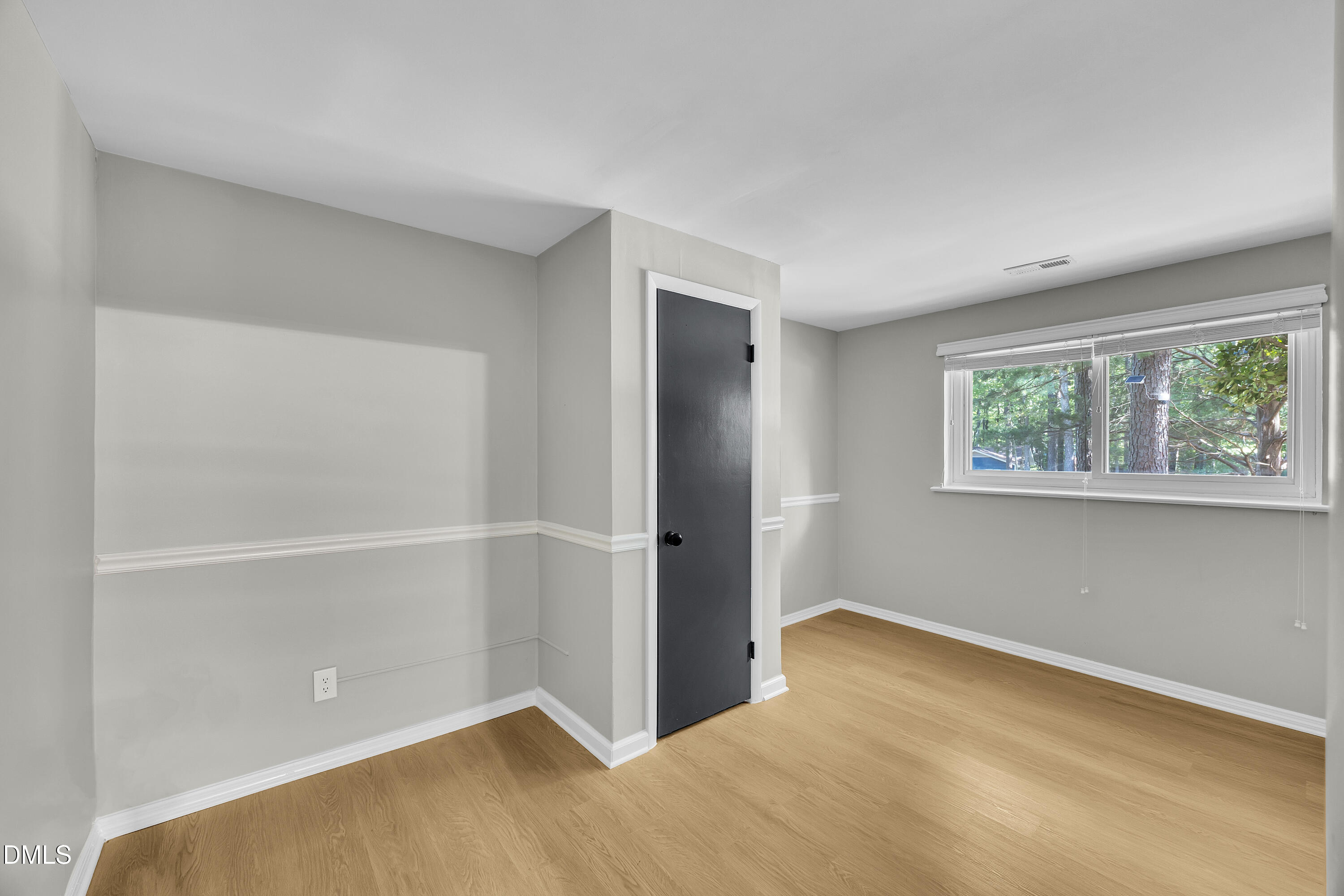 4916 Wineberry Drive Property Photo 28