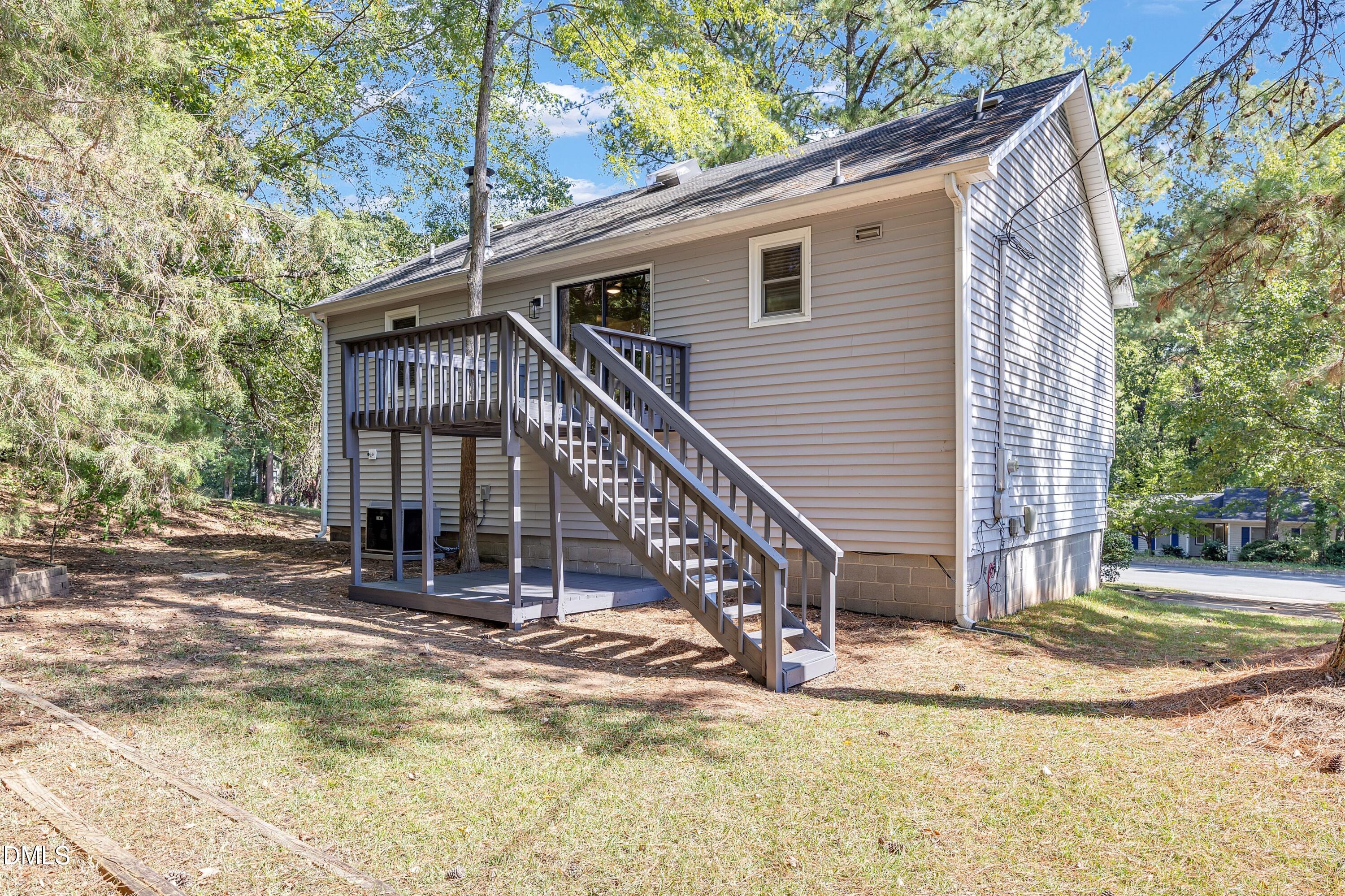 4916 Wineberry Drive Property Photo 33