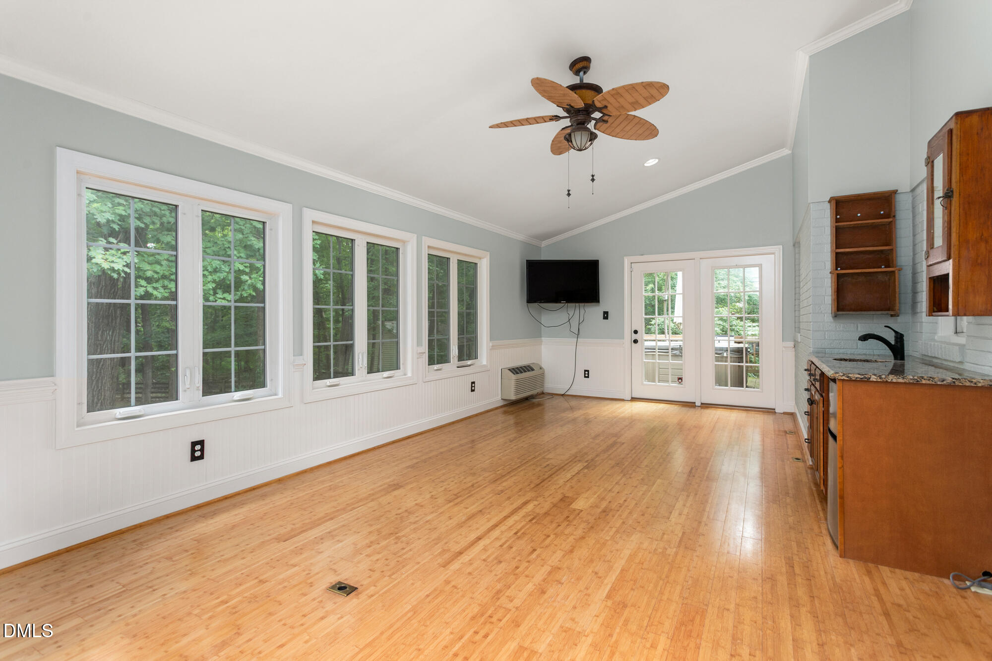 4014 Forest Oaks Lane Property Photo 12