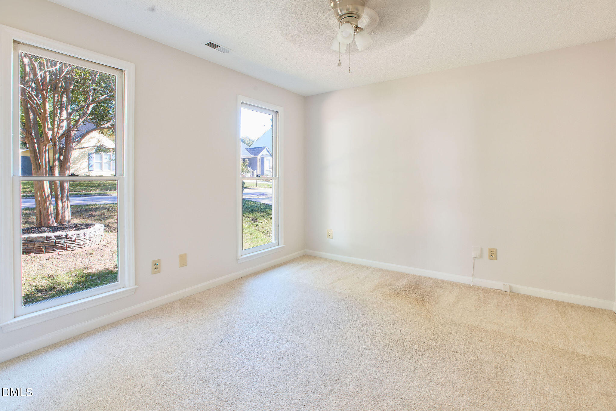115 Arvo Lane Property Photo 25