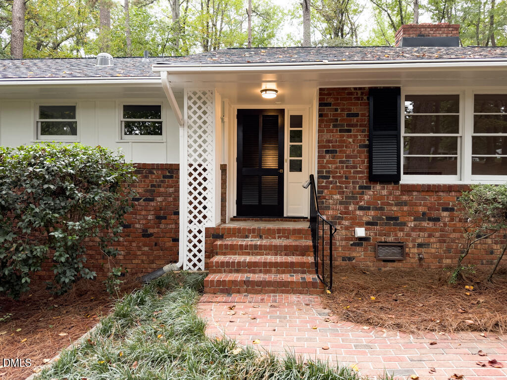 4833 Brookhaven Drive Property Photo 5