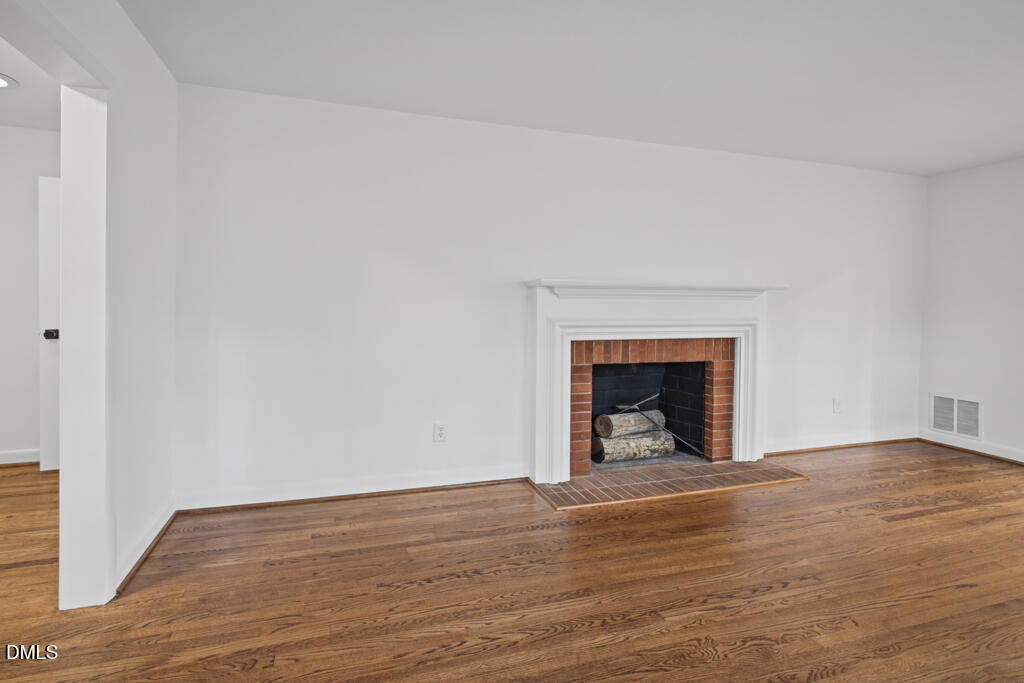 4833 Brookhaven Drive Property Photo 7