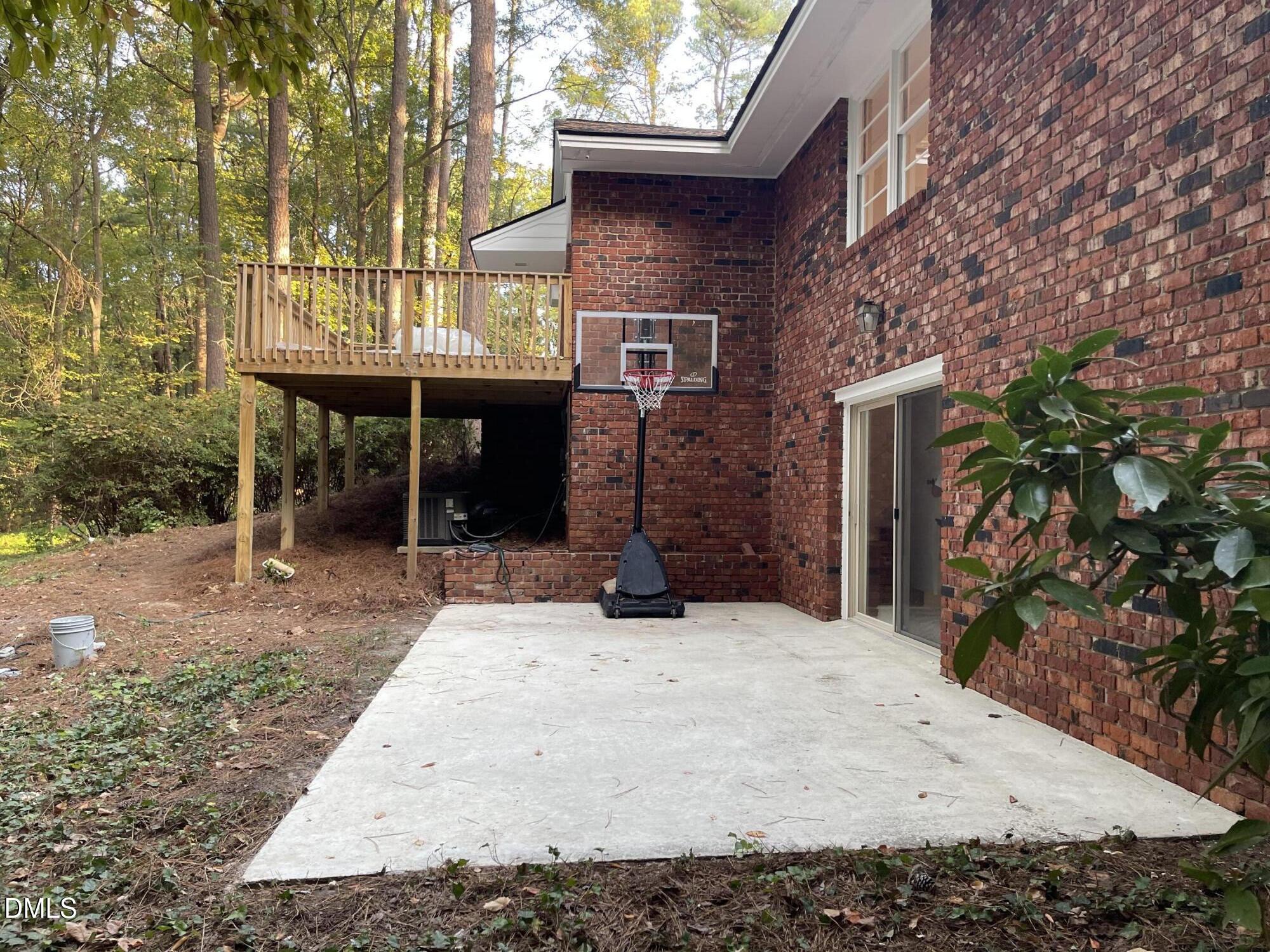 4833 Brookhaven Drive Property Photo 11