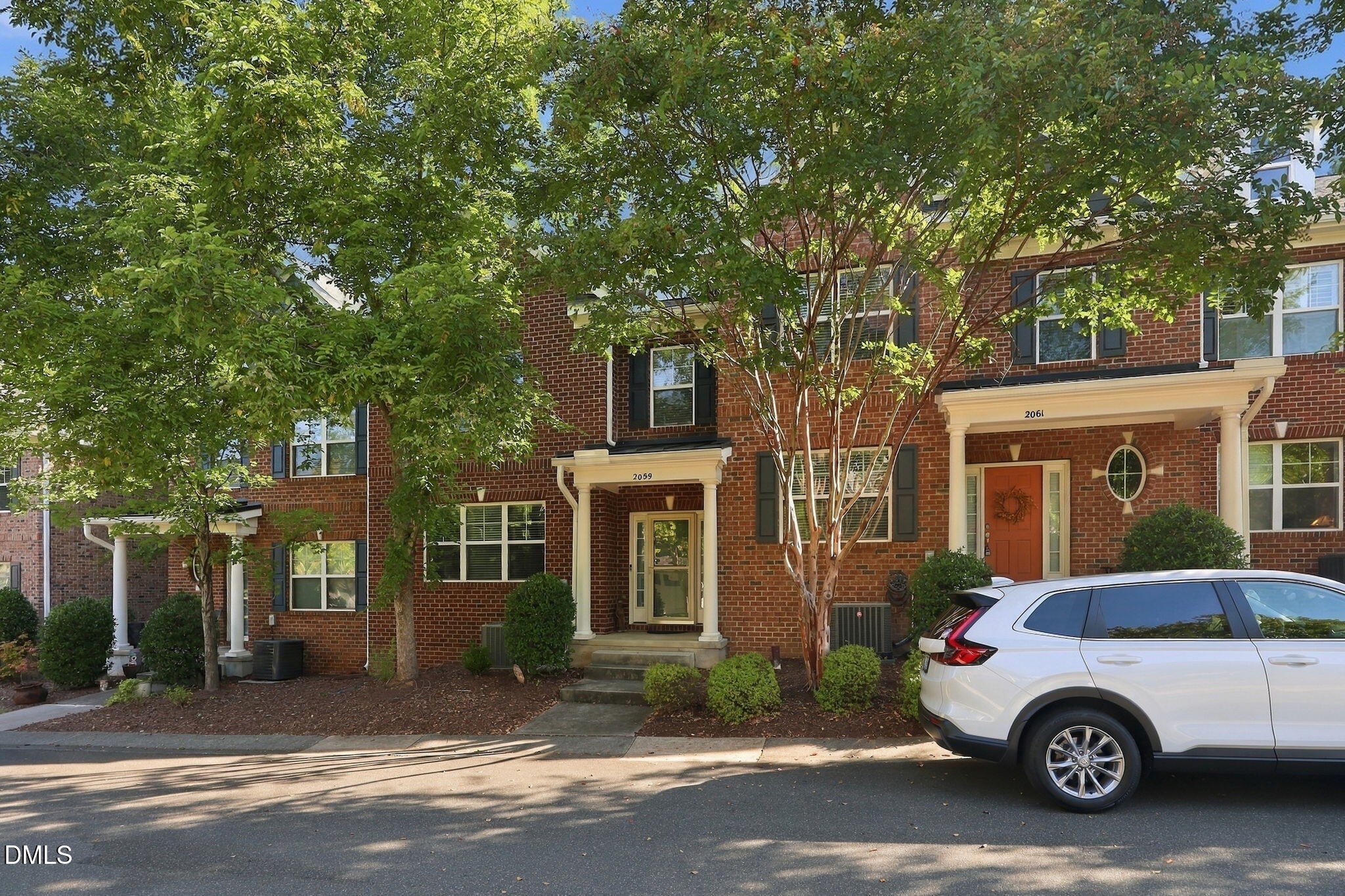 2059 Weston Green Loop Property Photo 2