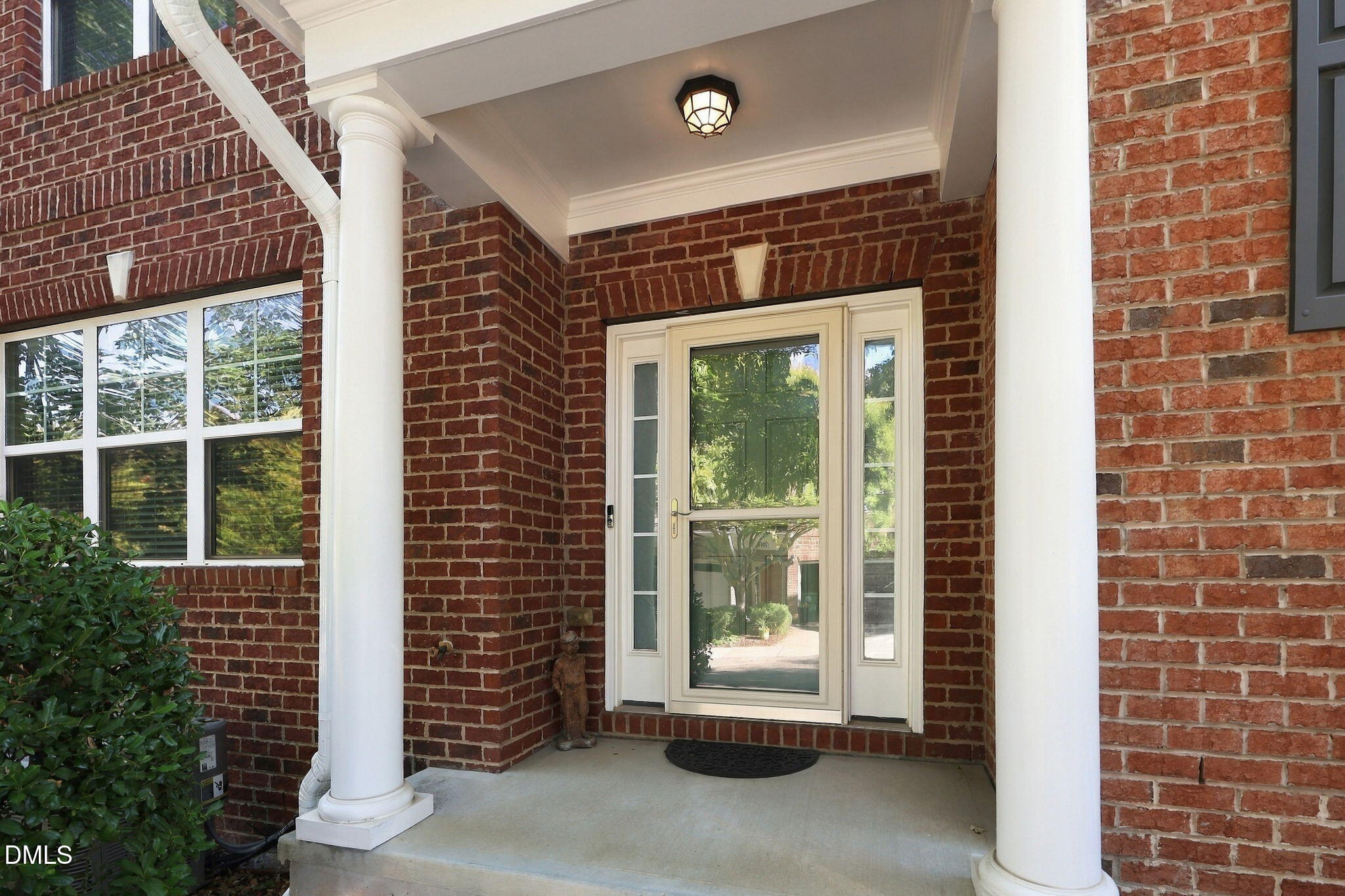 2059 Weston Green Loop Property Photo 3