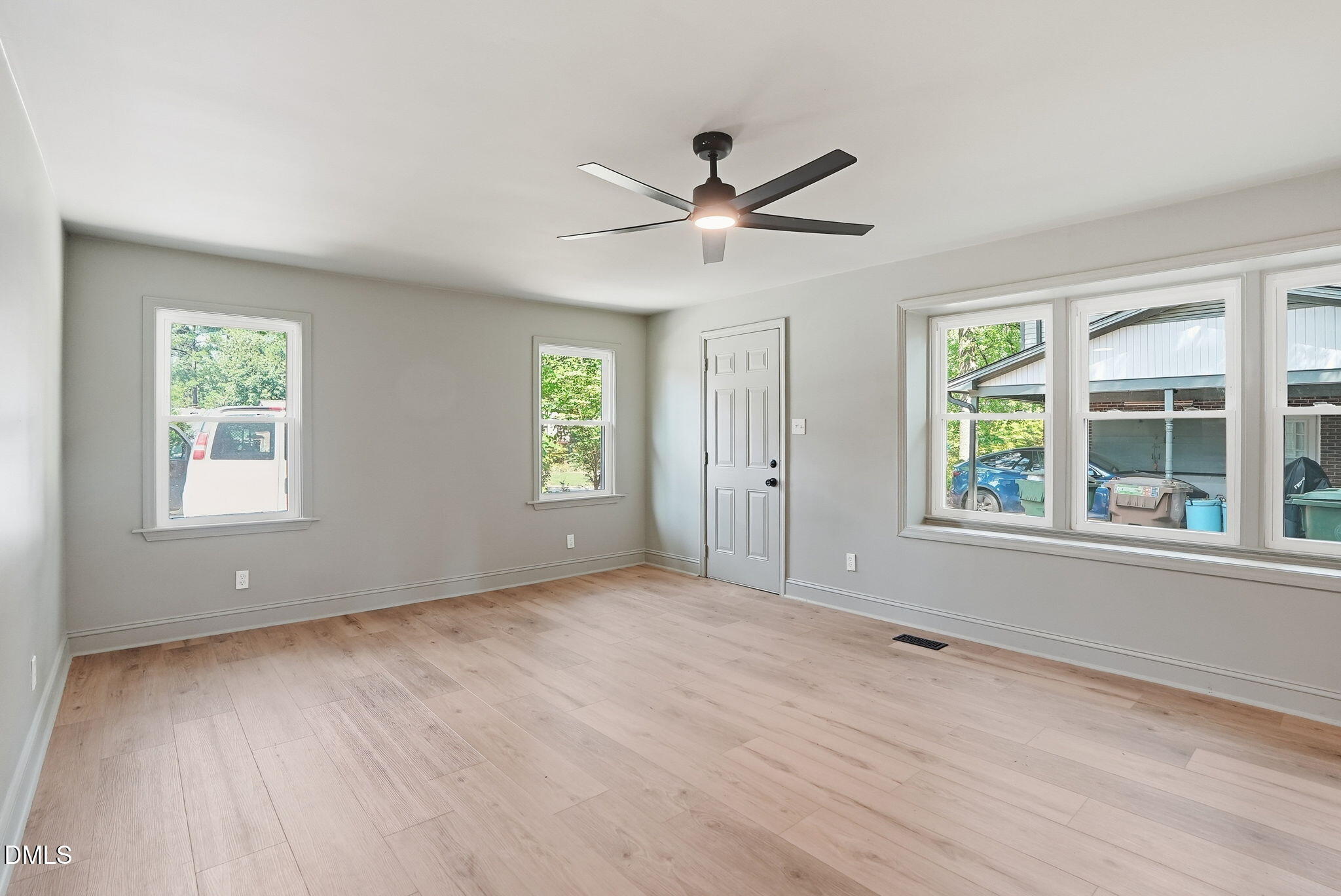 803 Roanoke Drive Property Photo 35