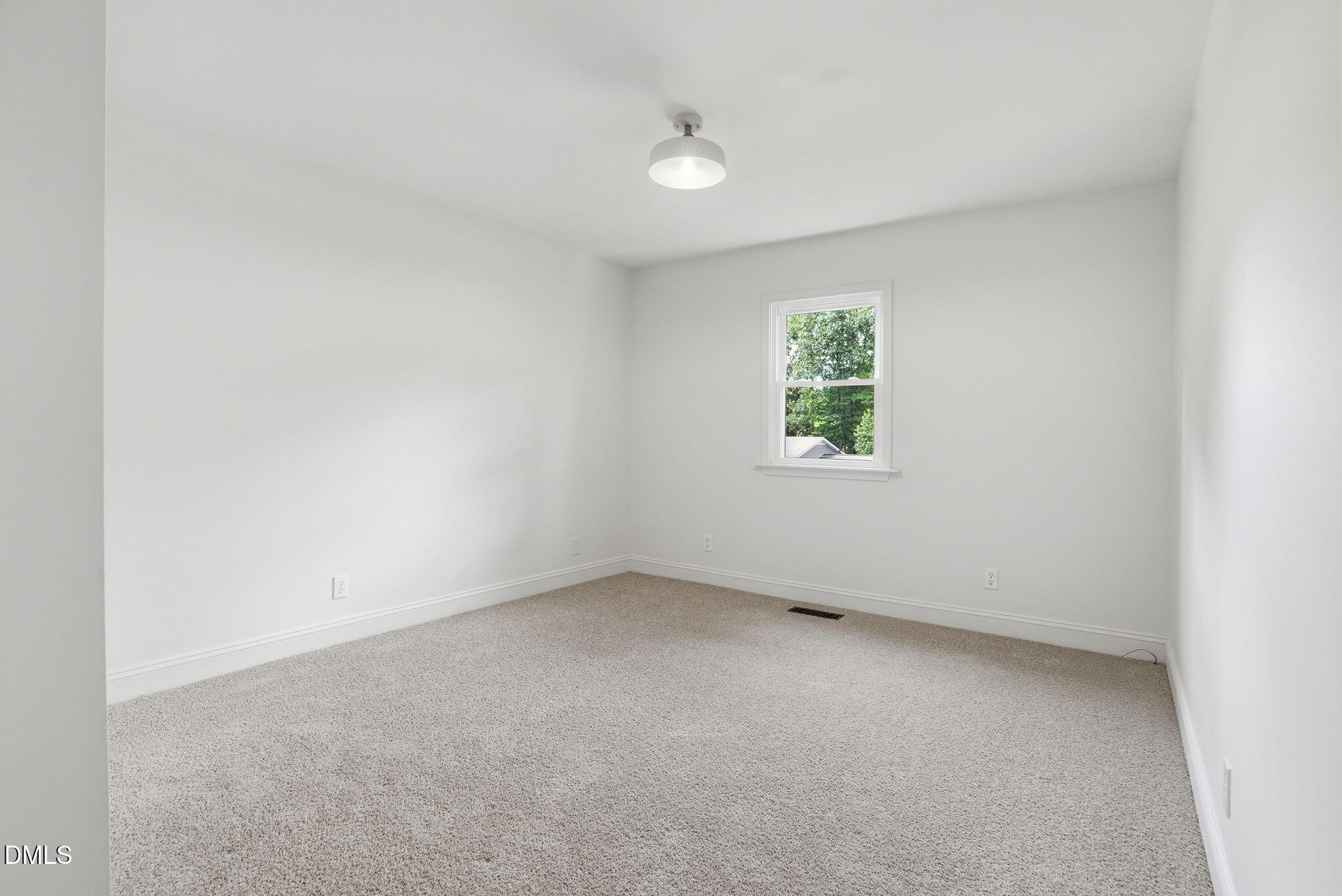 803 Roanoke Drive Property Photo 58