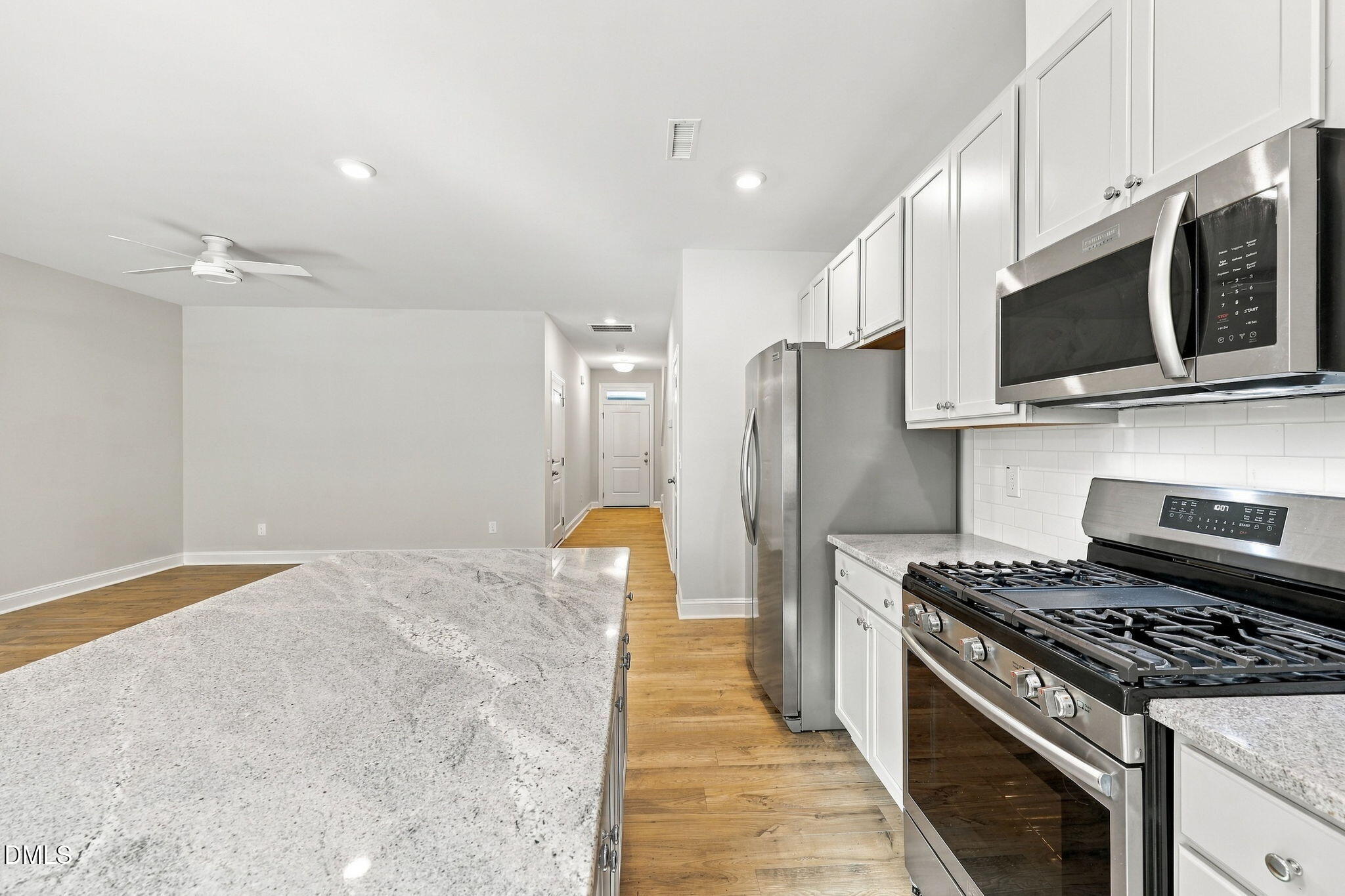 504 Barrington Row Avenue Property Photo 6