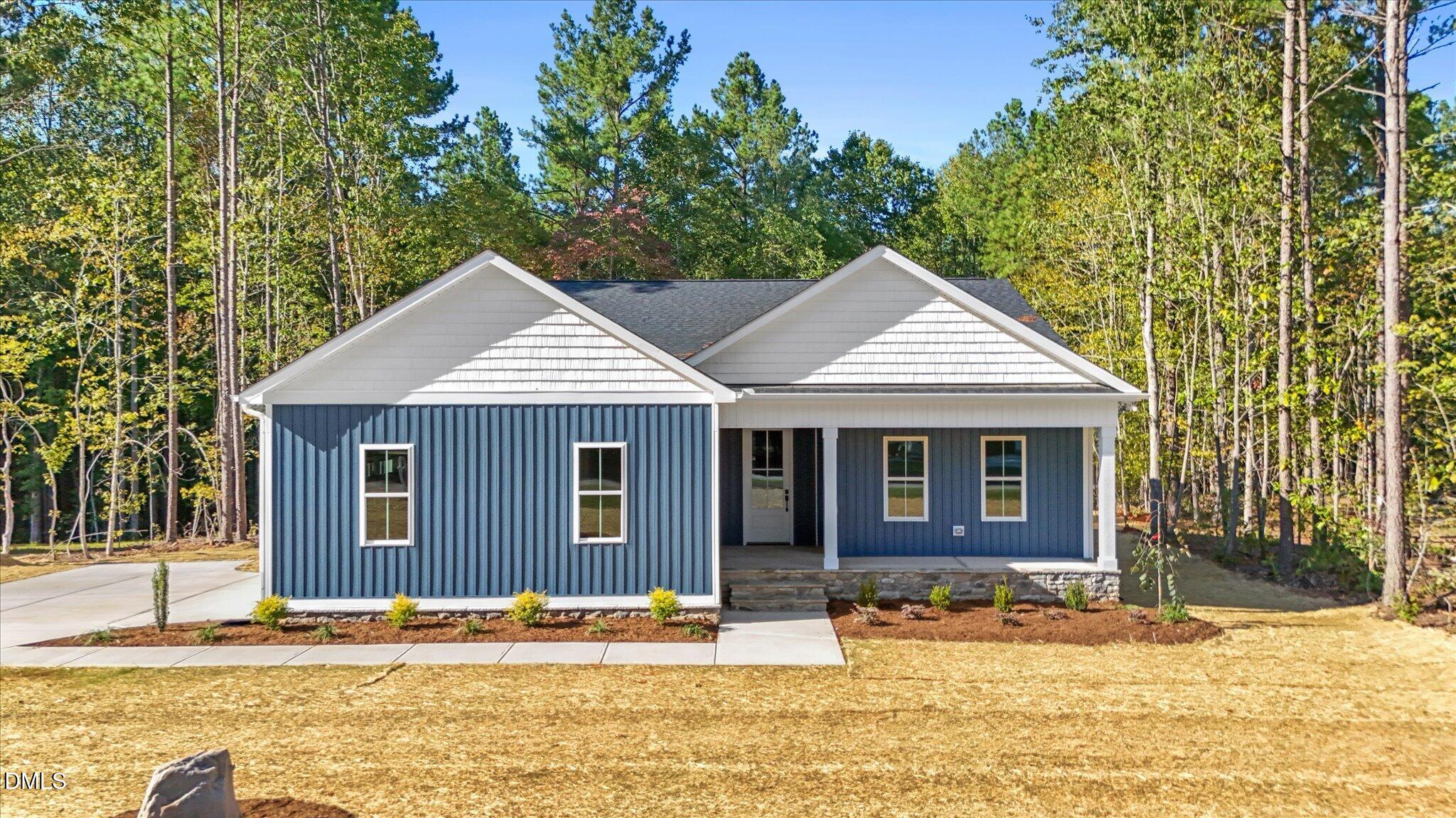 2022 Hayes Road Property Photo 1