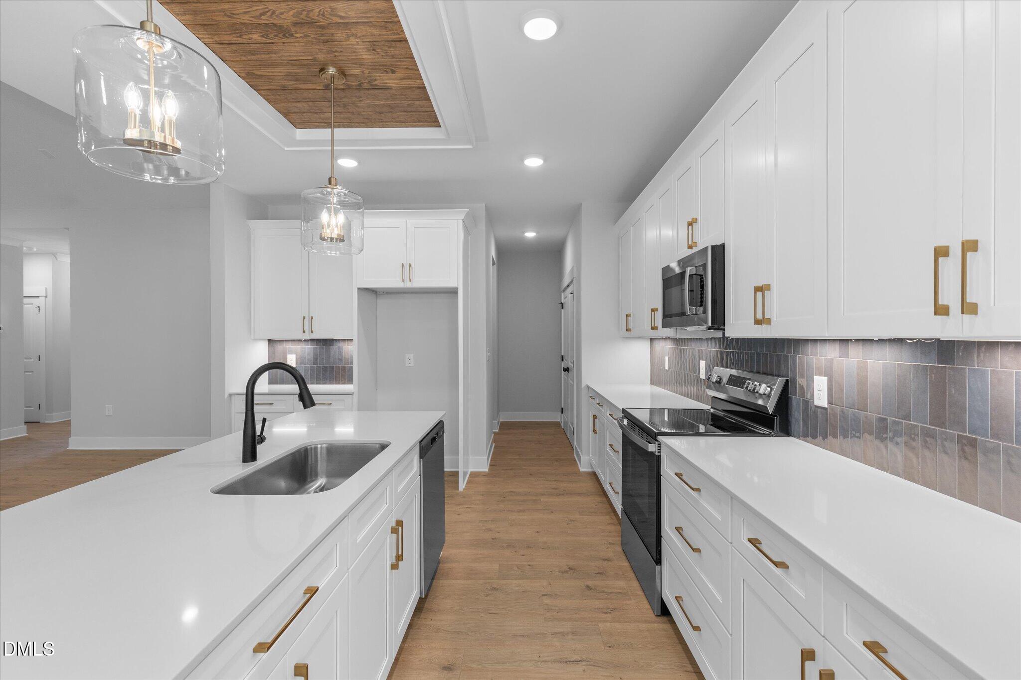 2022 Hayes Road Property Photo 9
