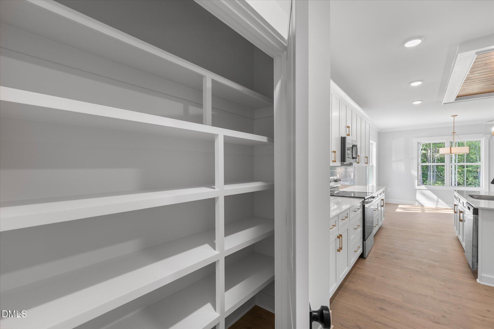 2022 Hayes Road Property Photo 13