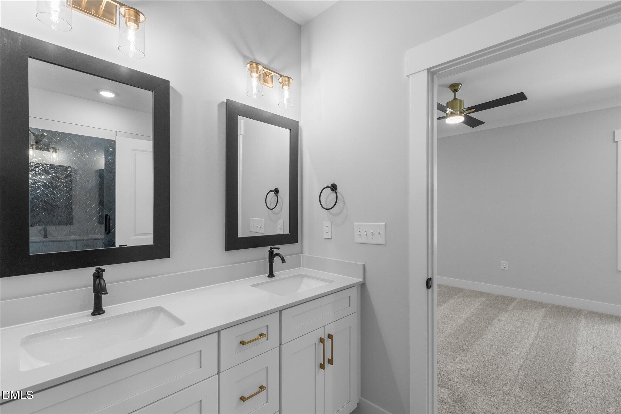 2022 Hayes Road Property Photo 21
