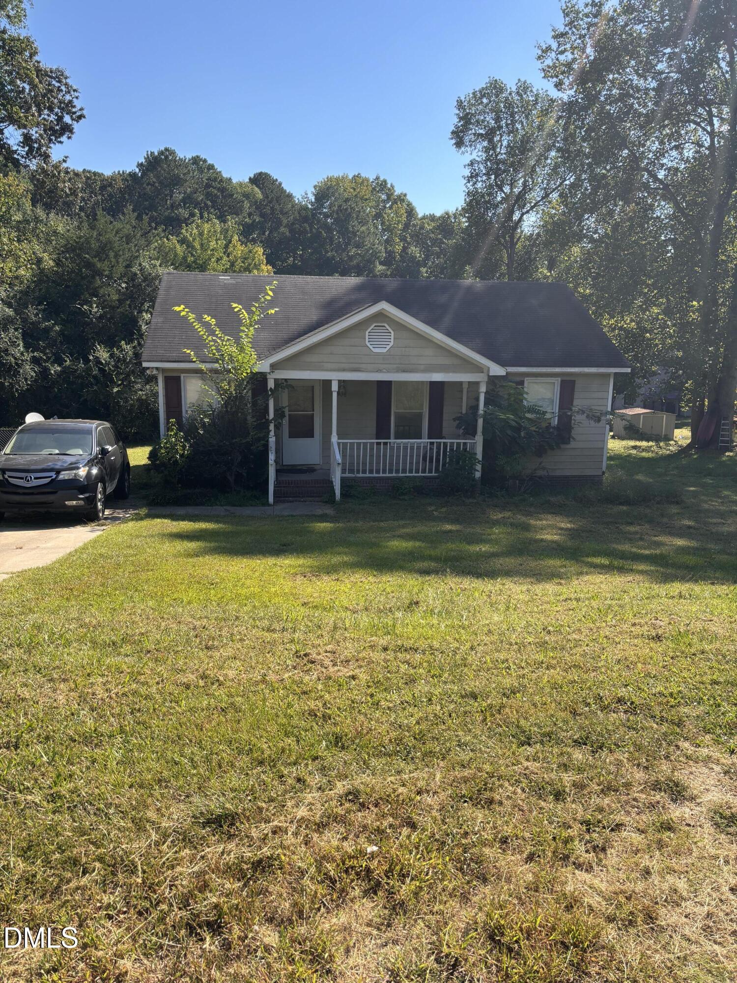 2308 Shoveller Court Property Photo 1