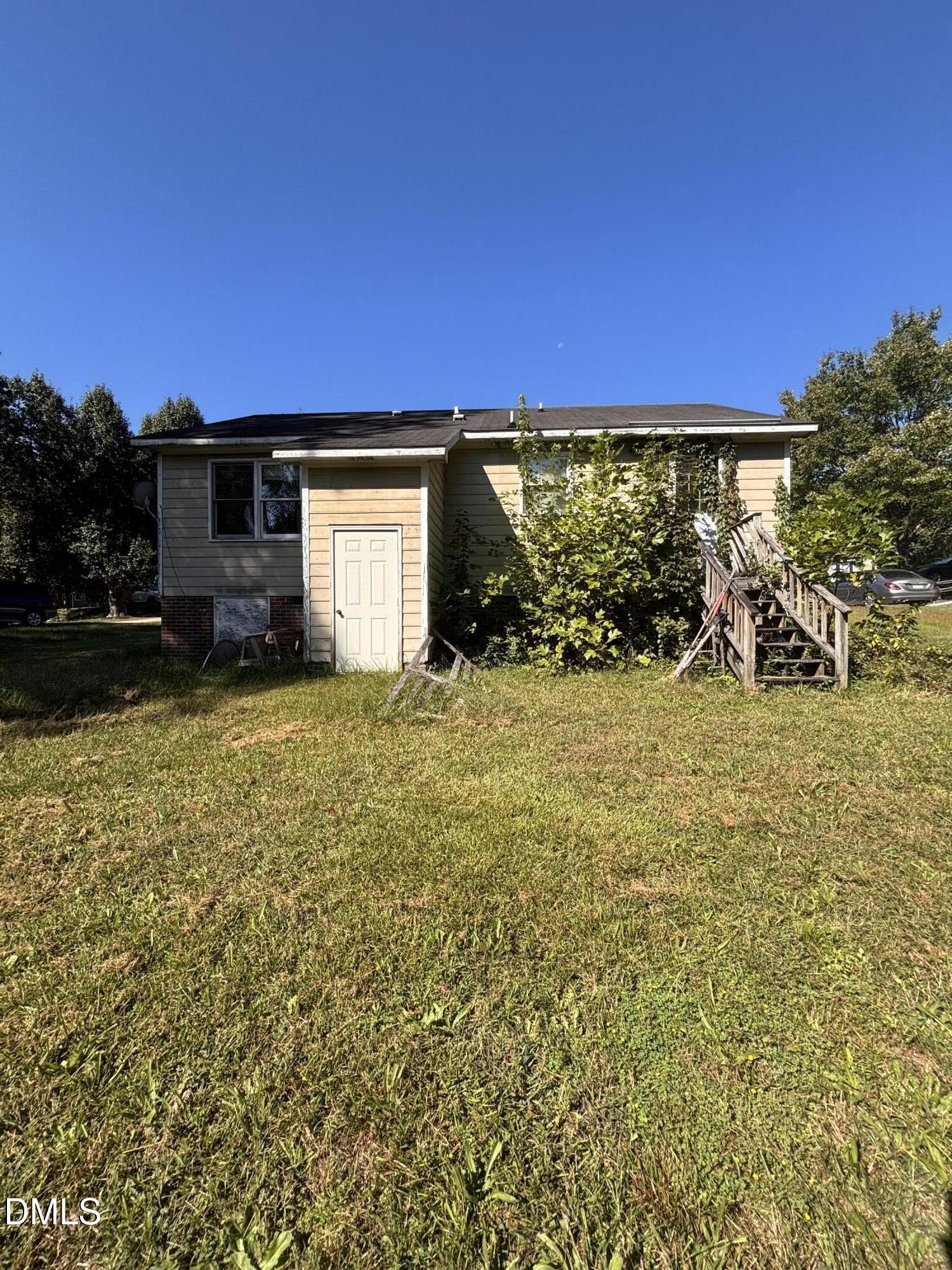 2308 Shoveller Court Property Photo 7