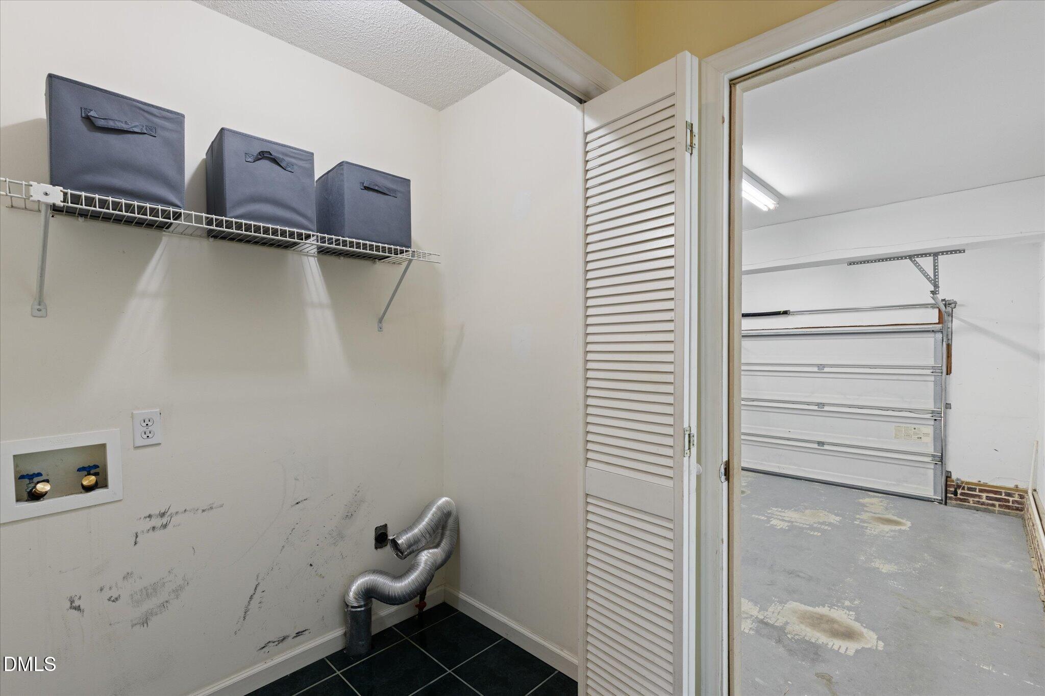 805 Natural Springs Court Property Photo 12