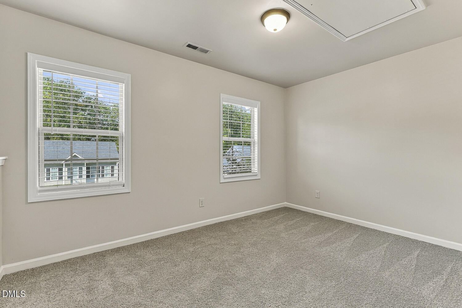 328 Chamberlain Drive Property Photo 24