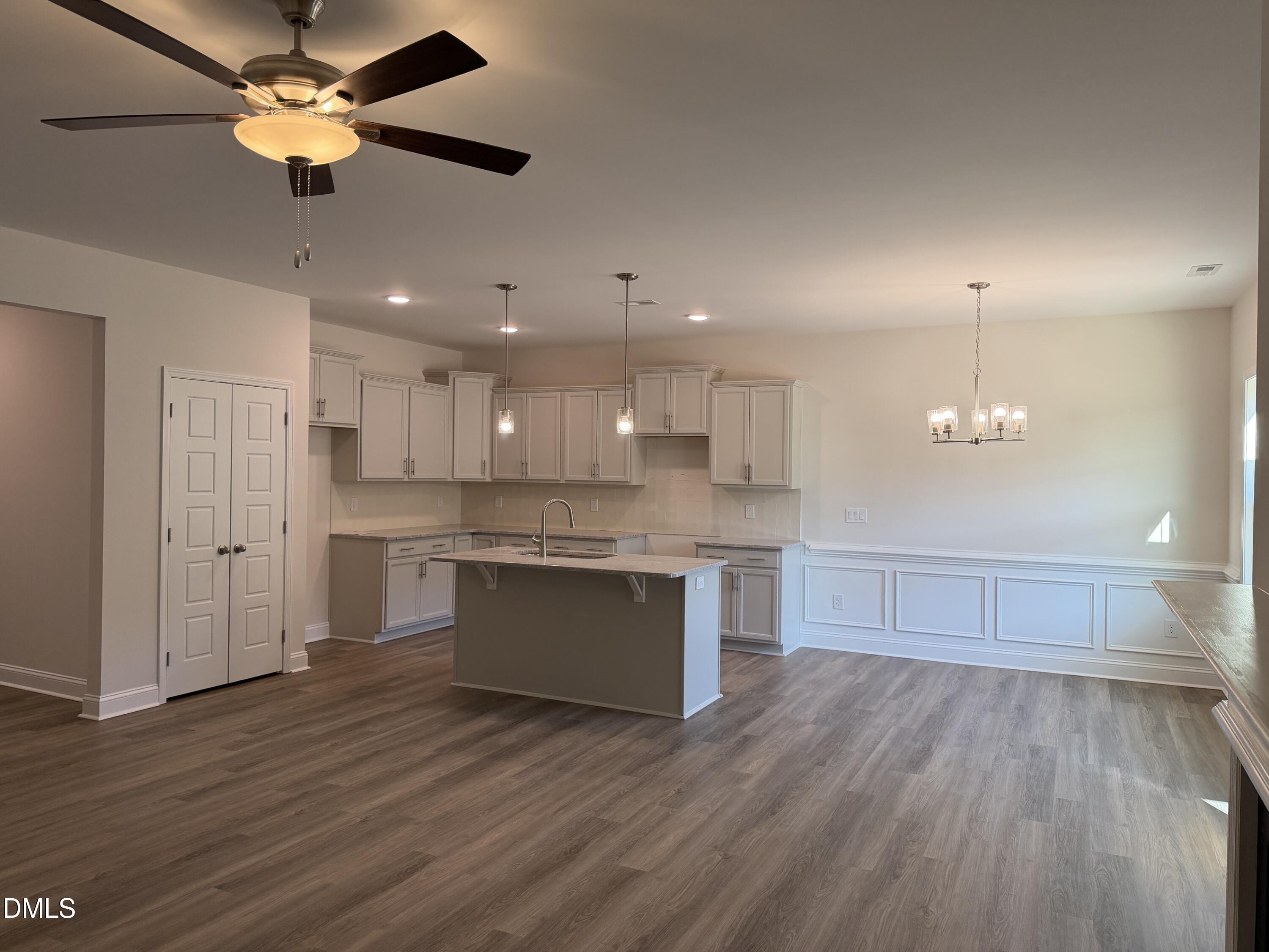 365 Thorntons Creek Drive Property Photo 9