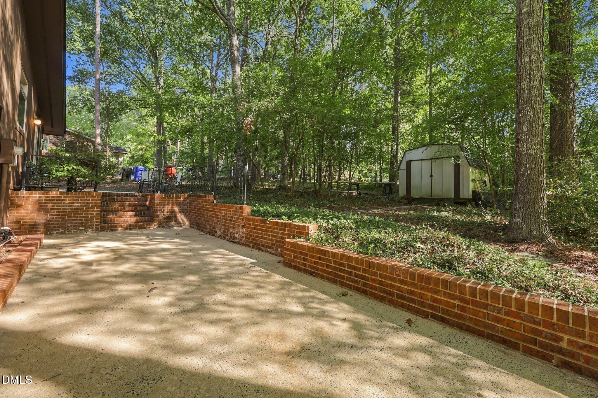 1904 Overland Drive Property Photo 17